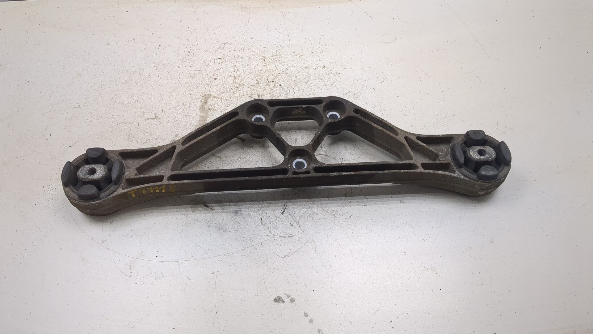 Кронштейн редуктора