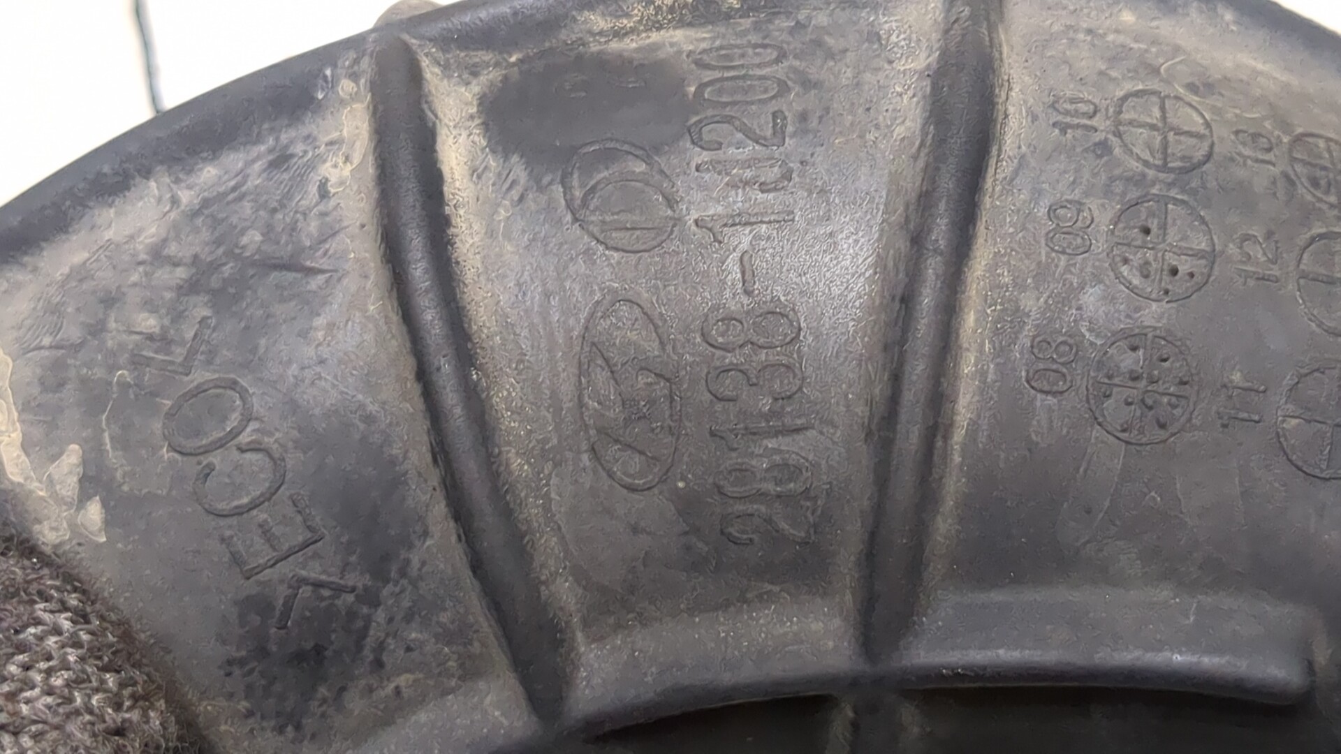 Патрубок воздушного фильтра