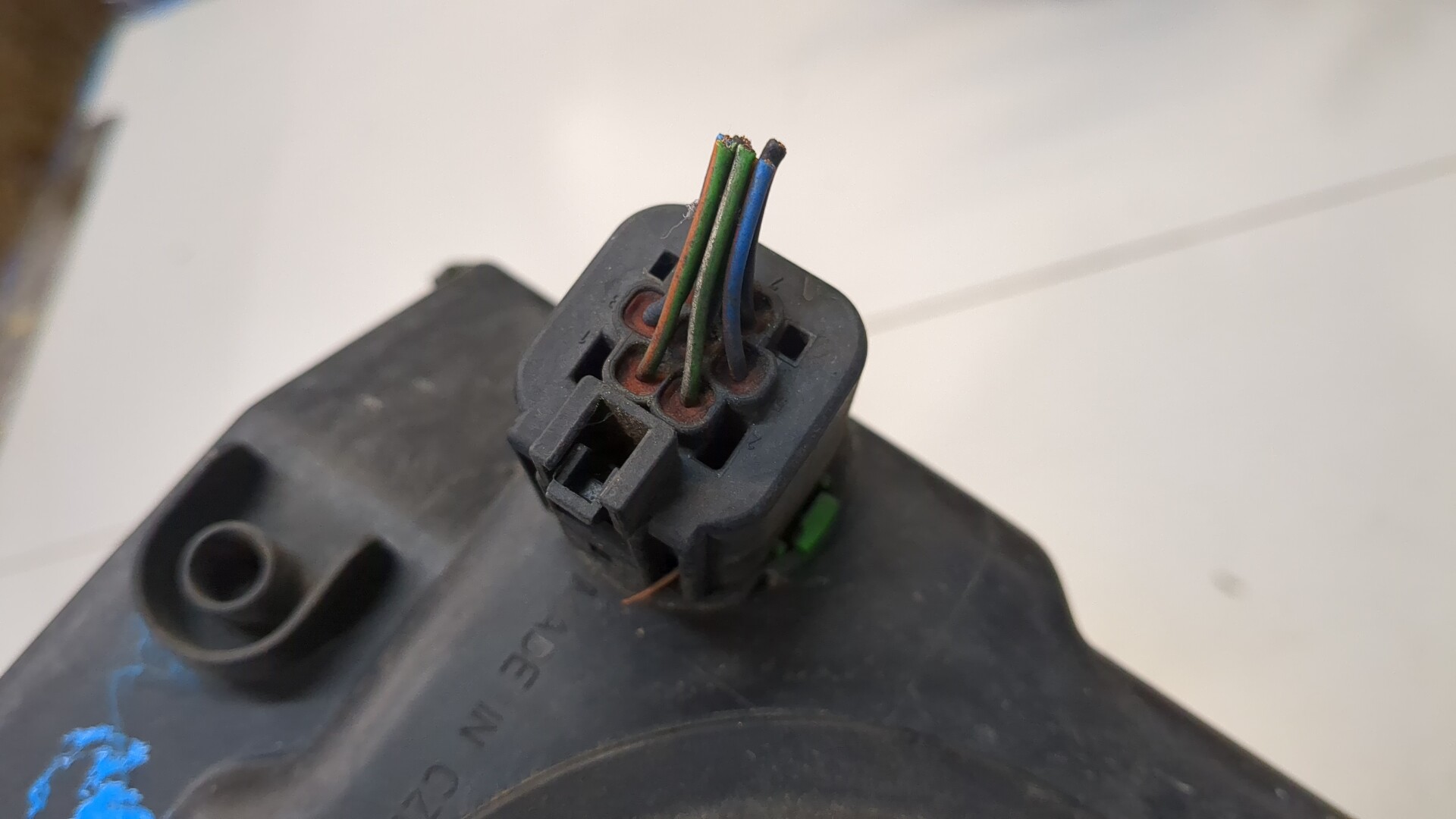 Фара правая