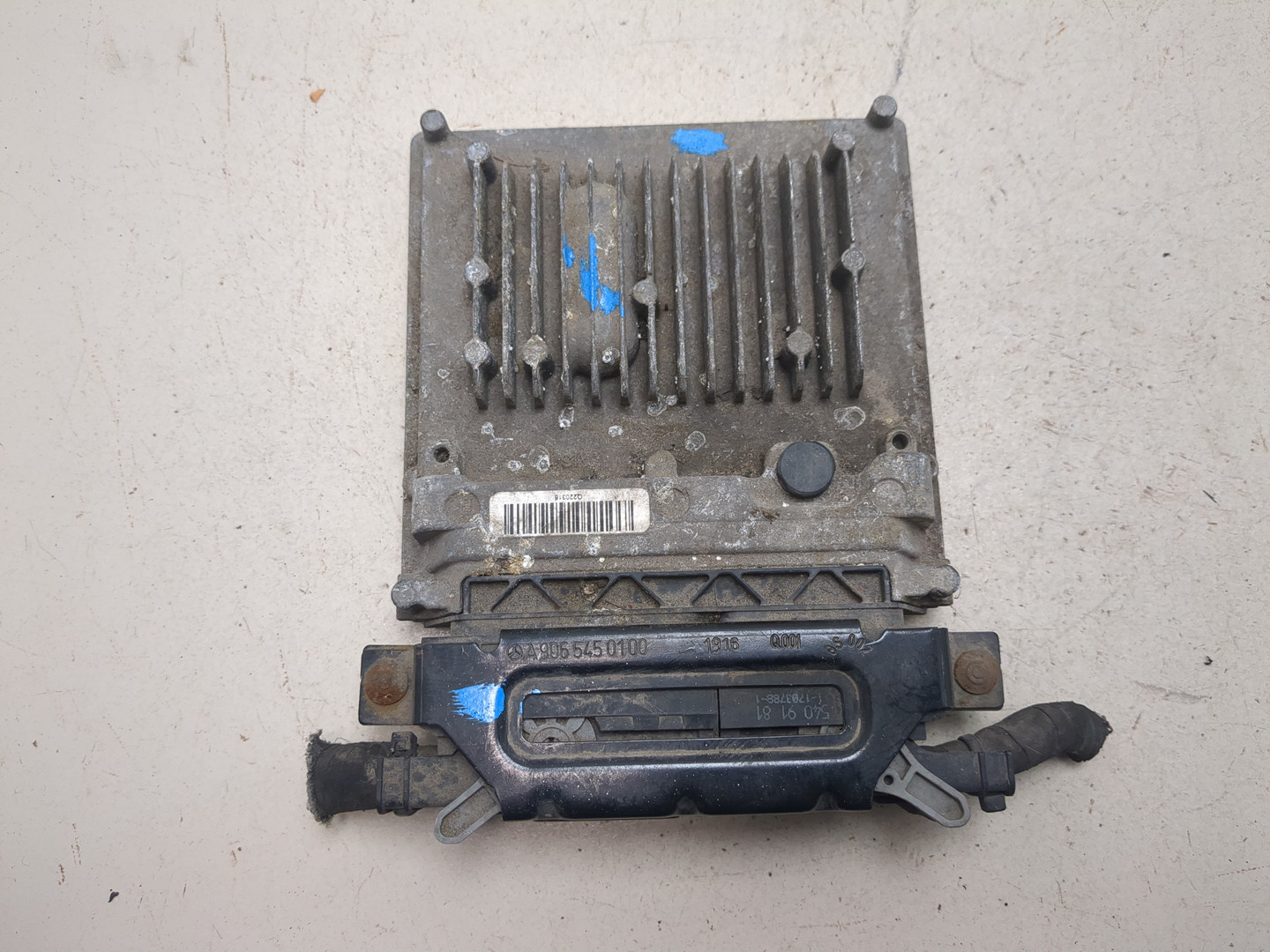 Блок управления двигателем