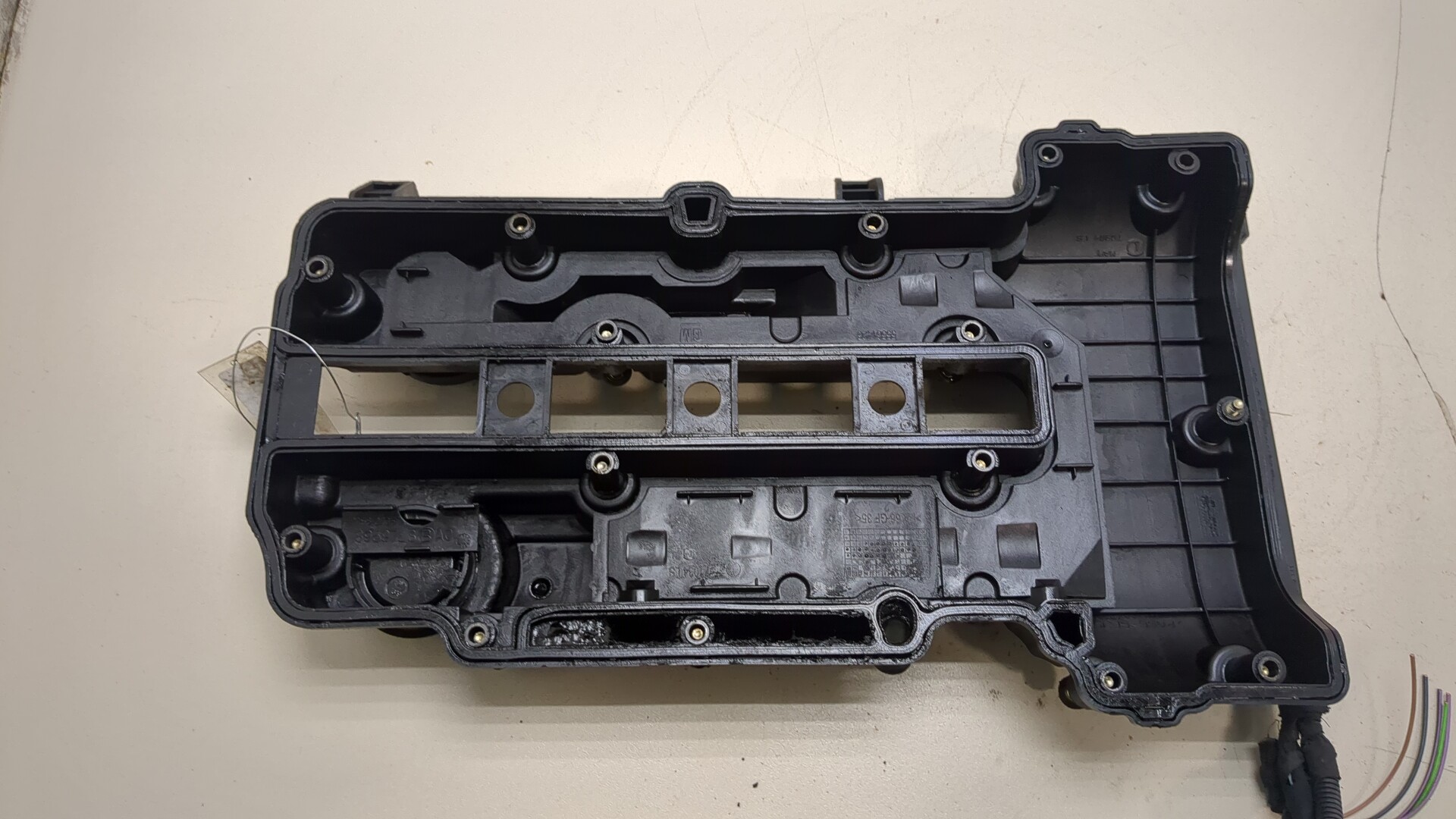 Крышка клапанная ГБЦ