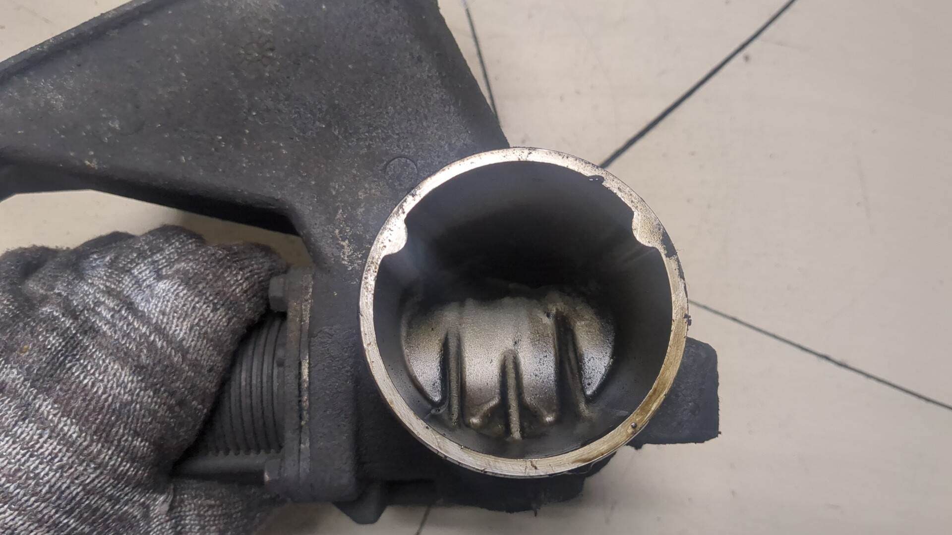 Клапан рециркуляции выхлопных газов (EGR)