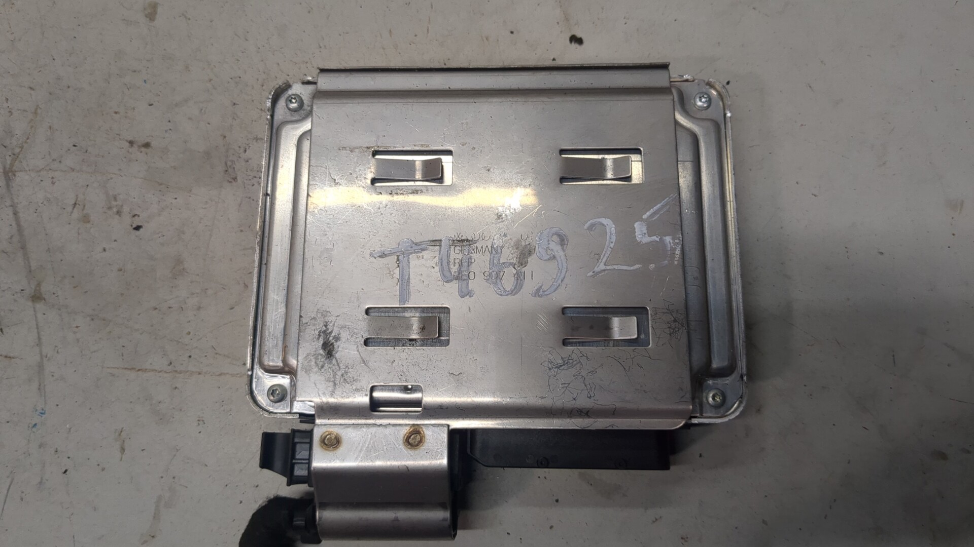 Блок управления двигателем