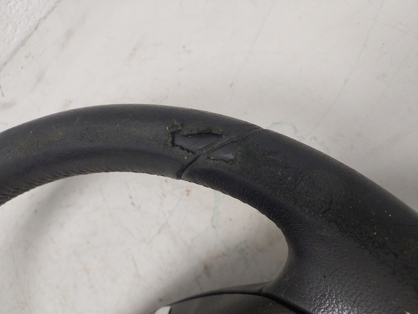 Рулевое колесо (руль)