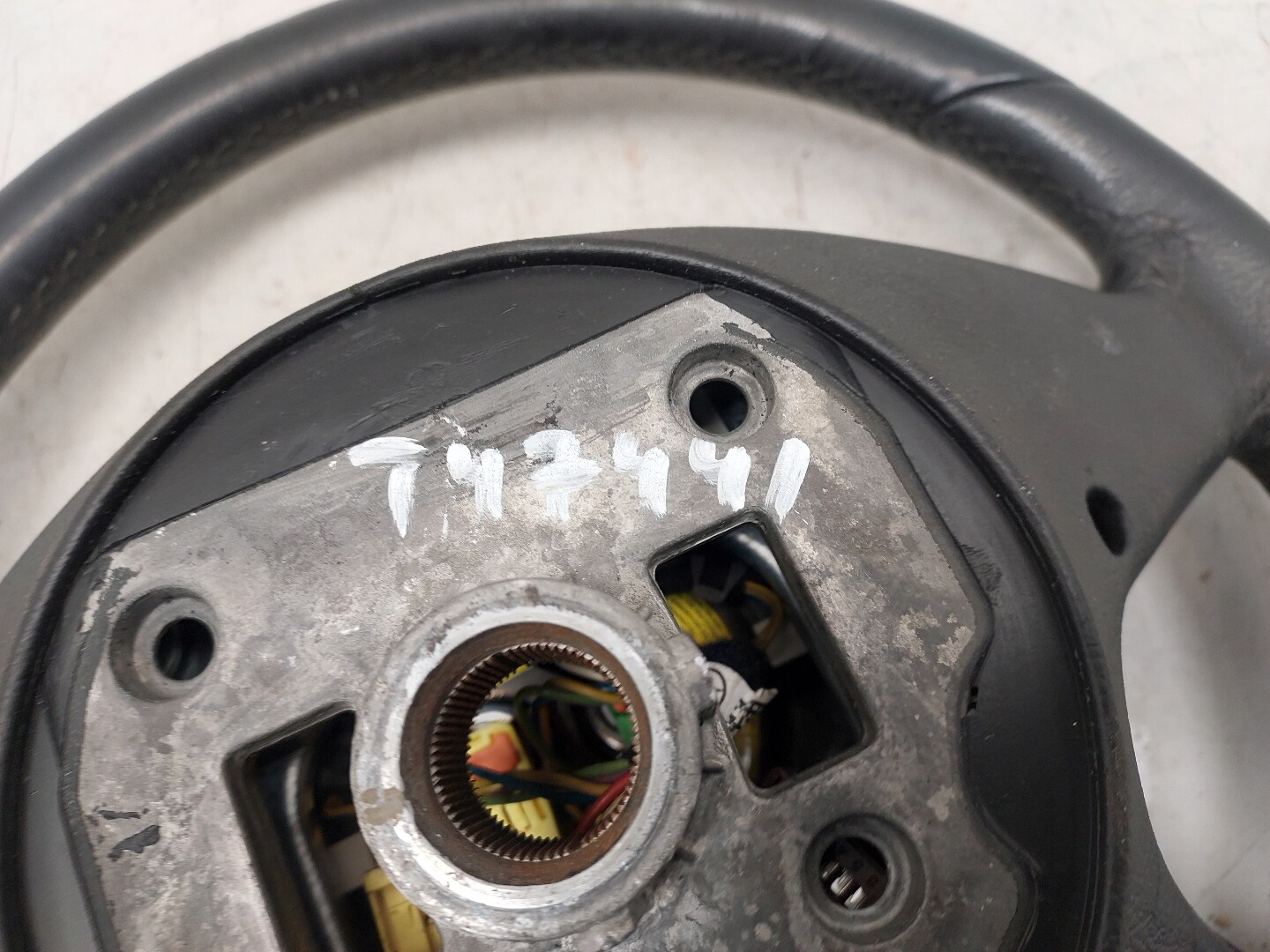 Рулевое колесо (руль)