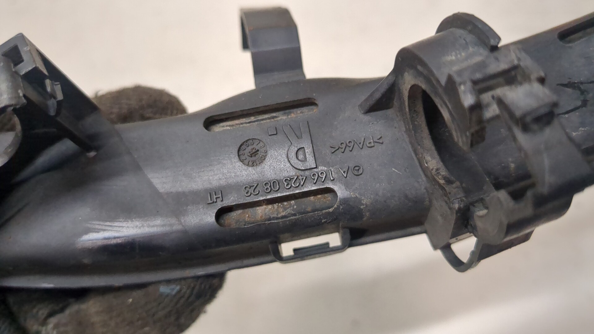 Рычаг задний правый