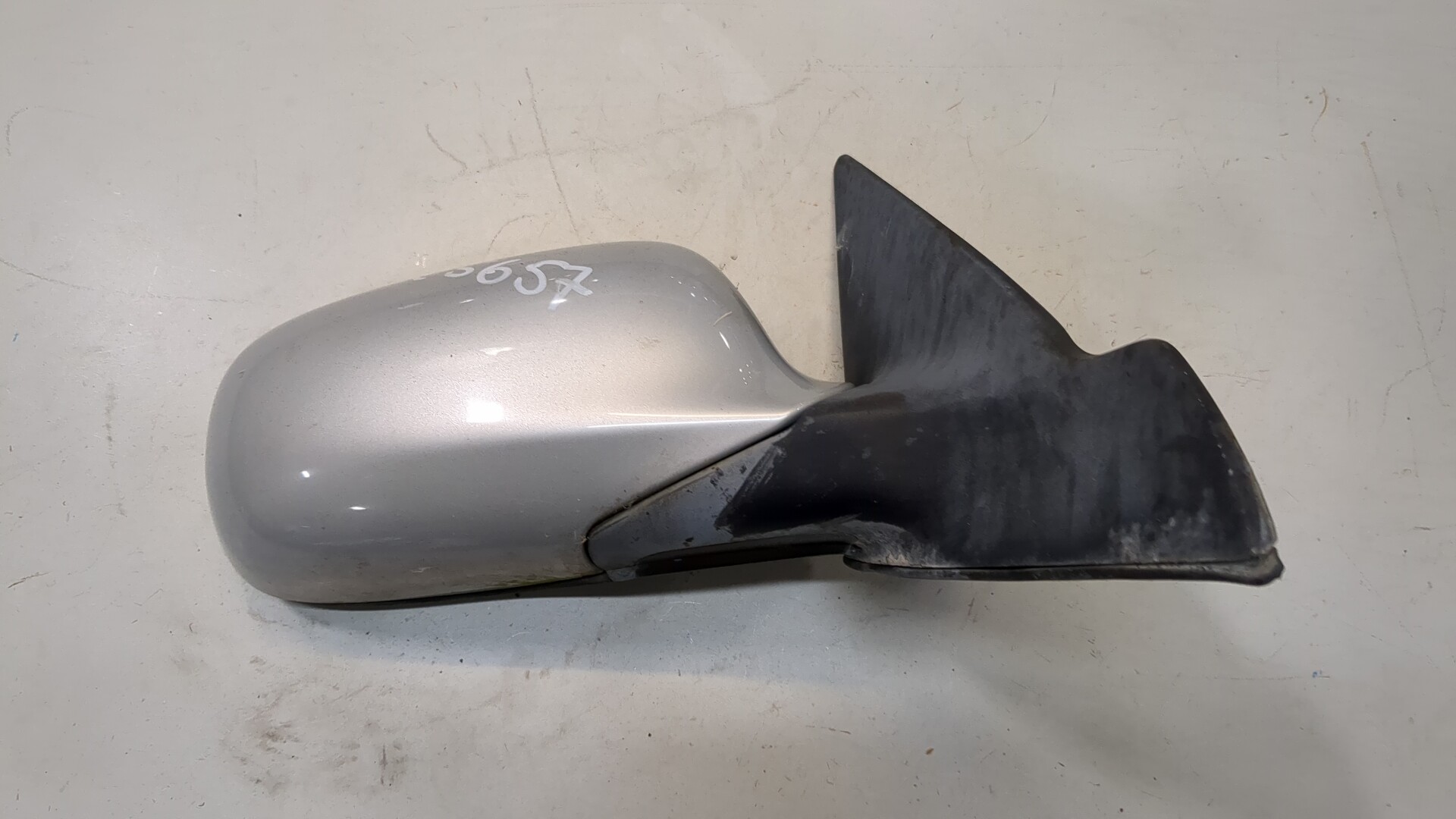 Зеркало правое электрическое