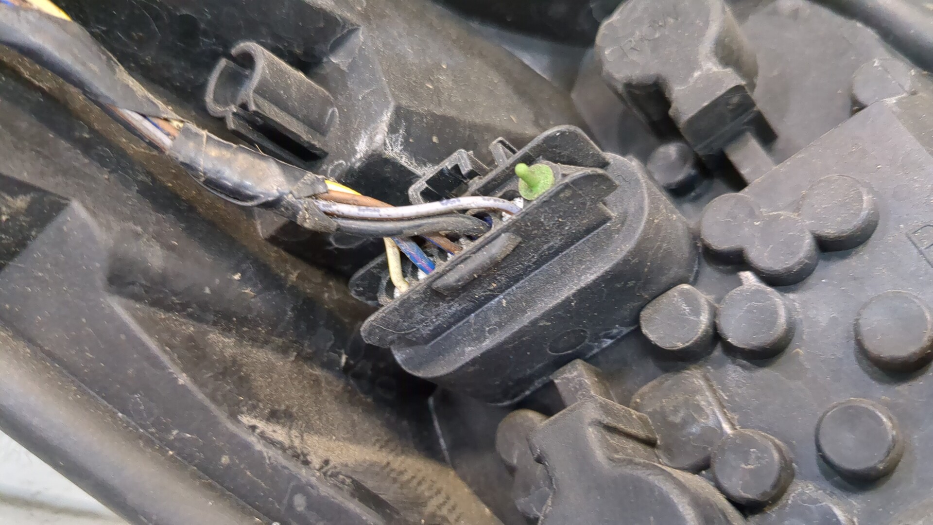 Фонарь задний правый