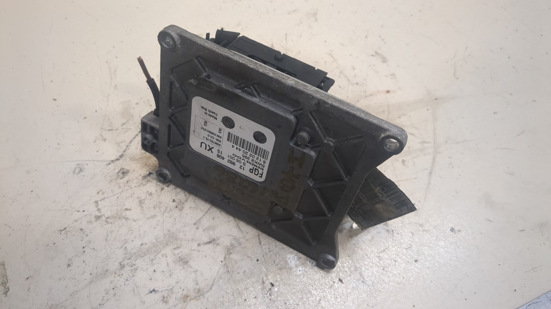 Блок управления двигателем