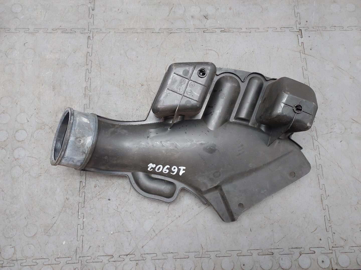 Воздухозаборник (внутри)