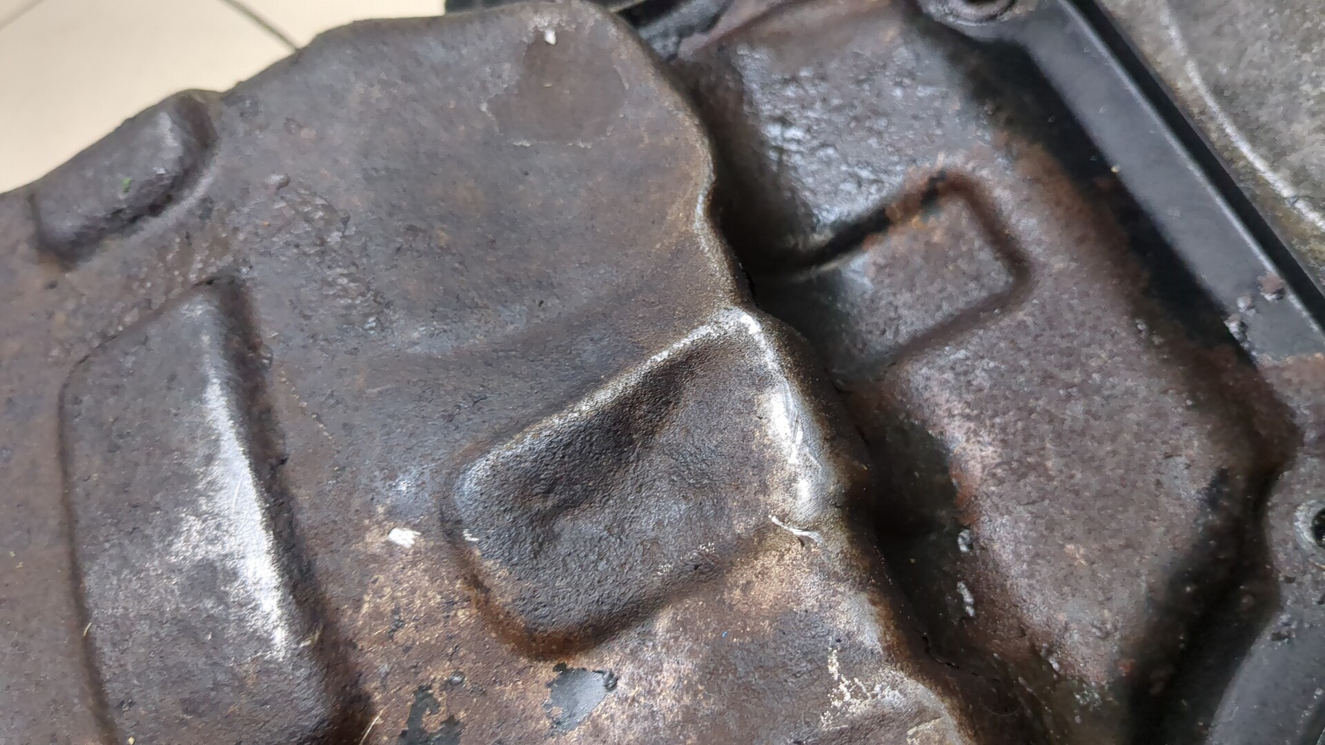 Поддон масляный двигателя (картер)