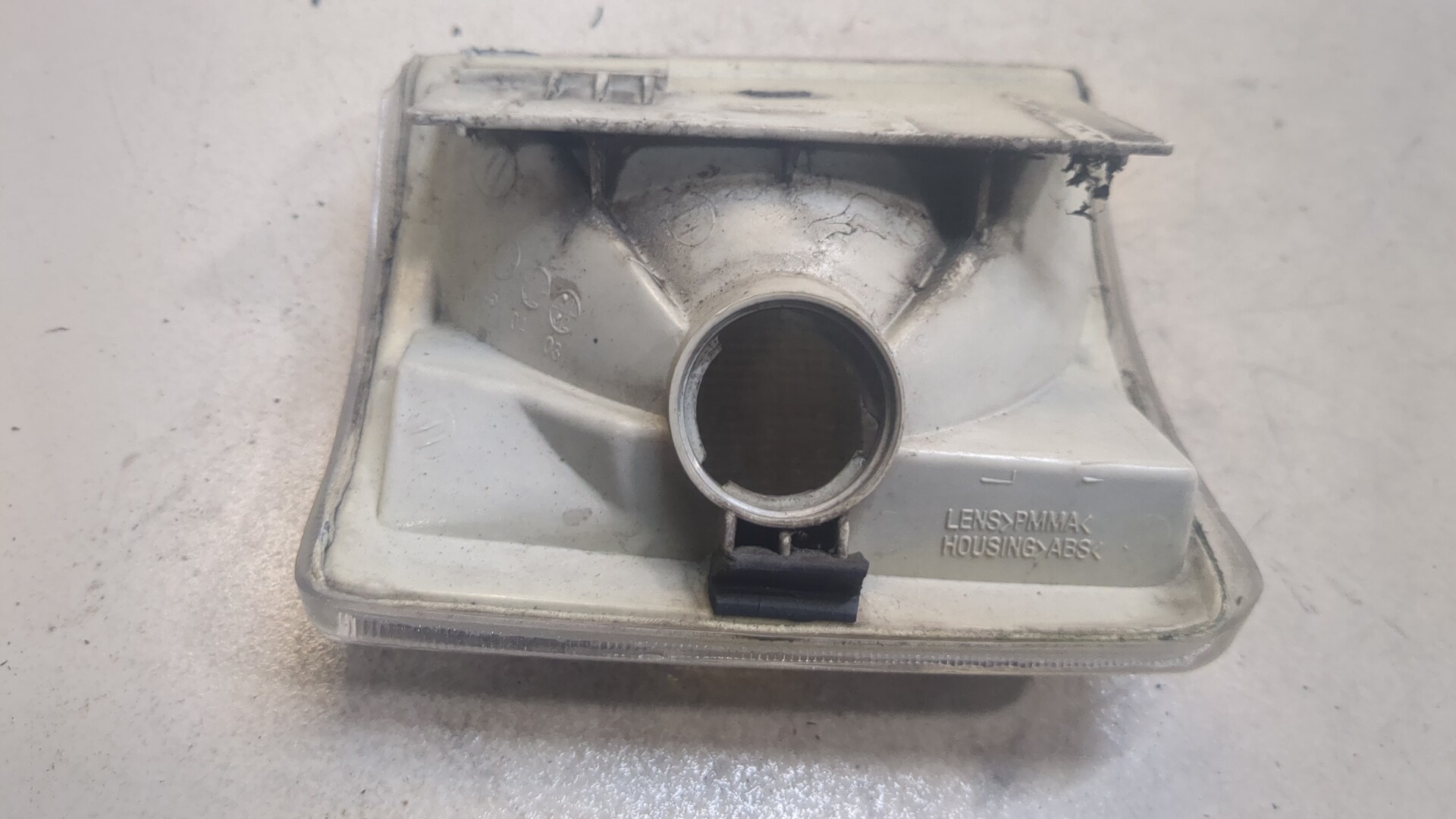 Повторитель на крыло левый