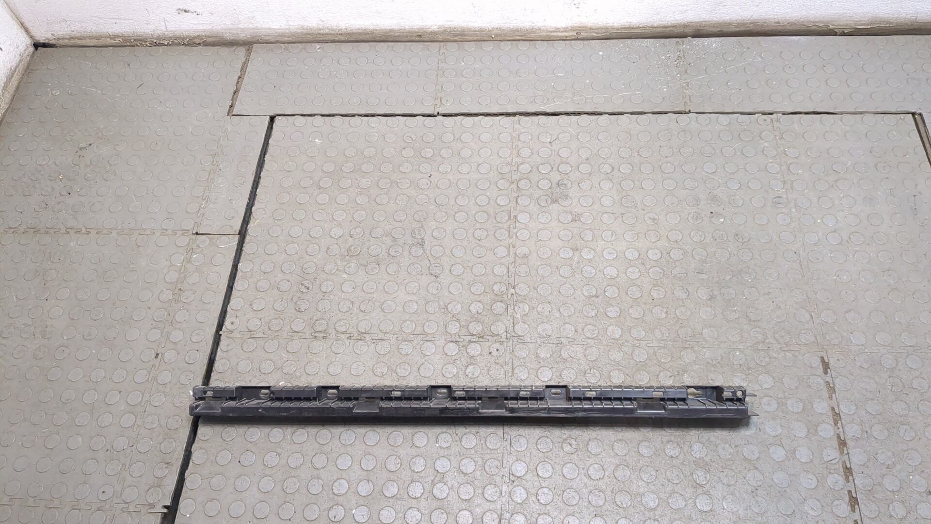 Накладка на подножку