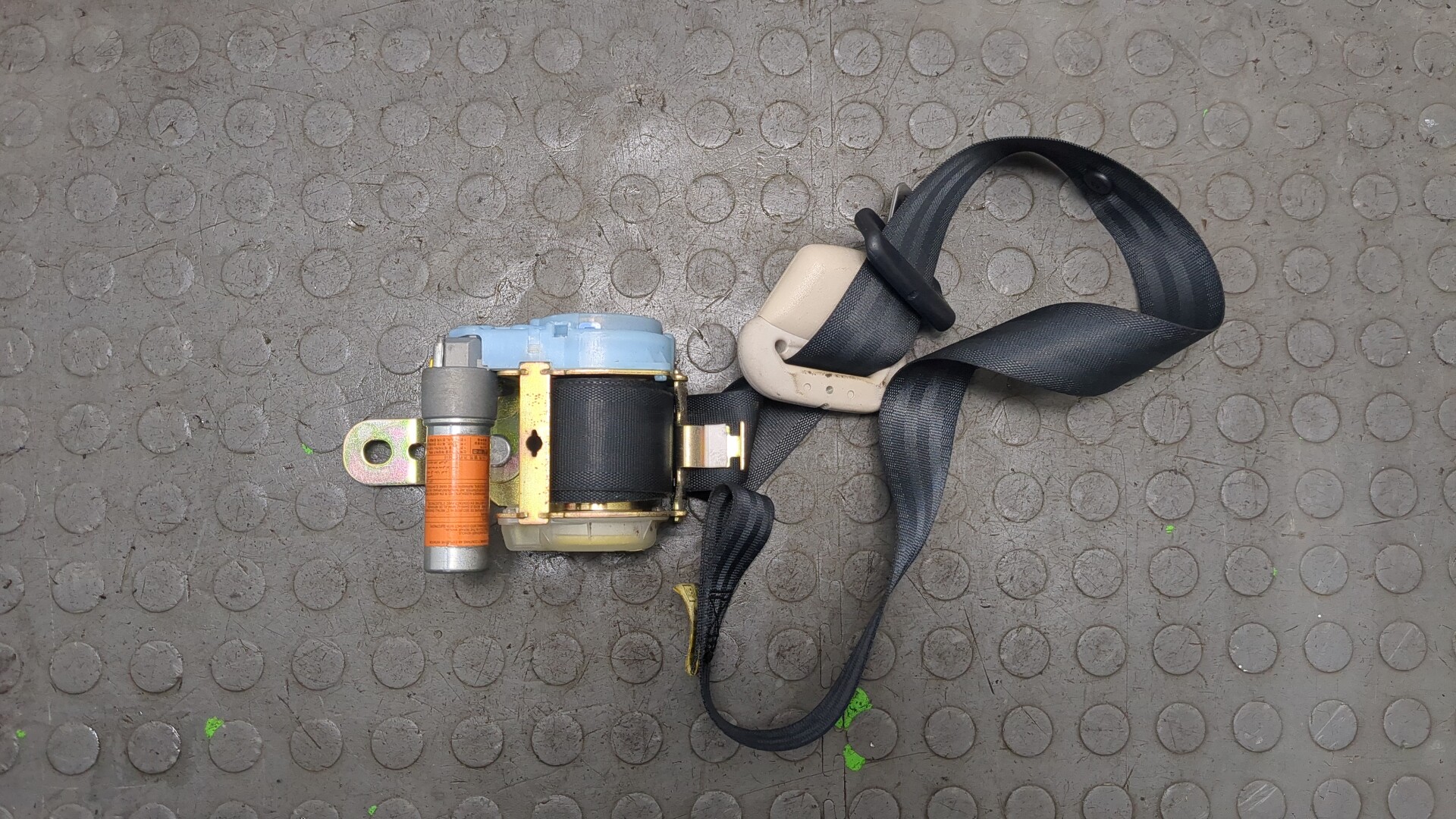 Ремень безопасности