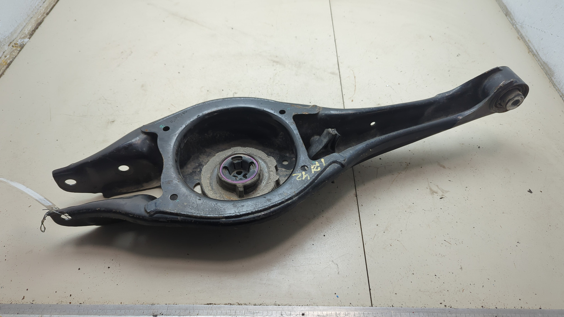 Рычаг задний