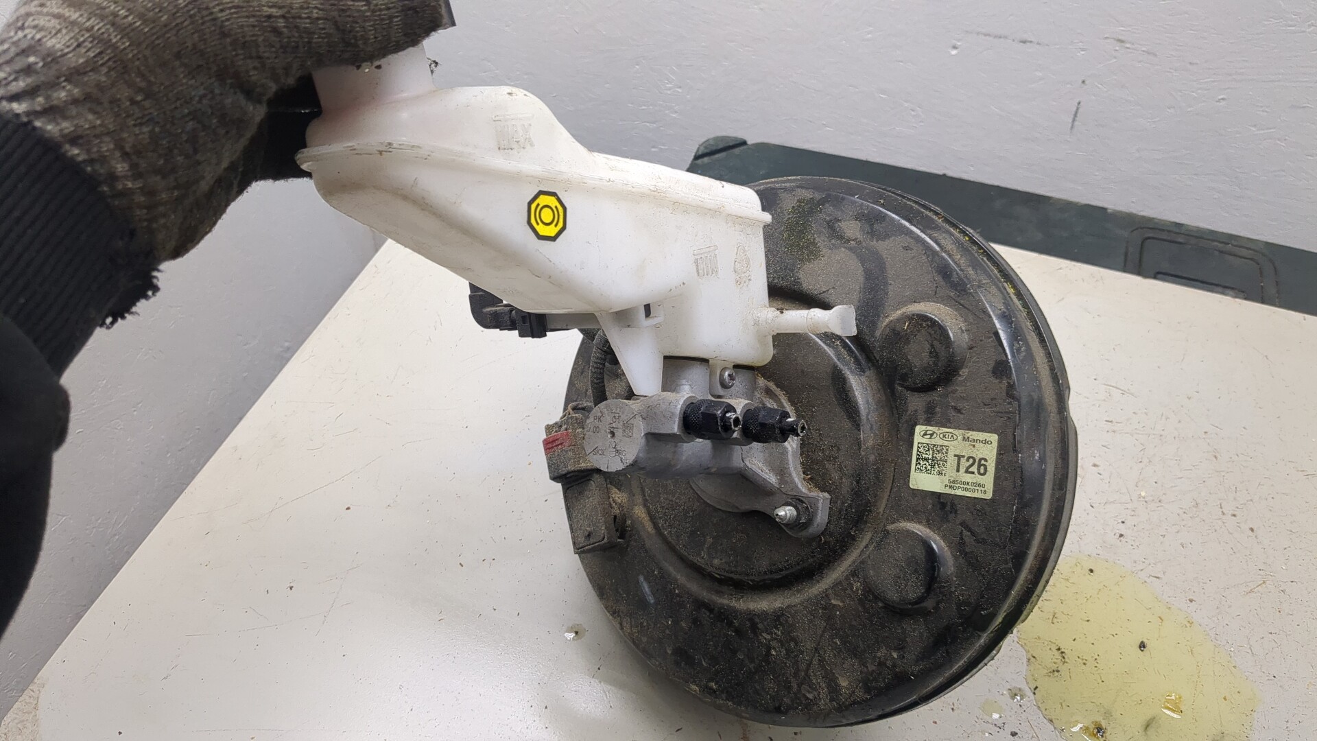 Цилиндр тормозной главный