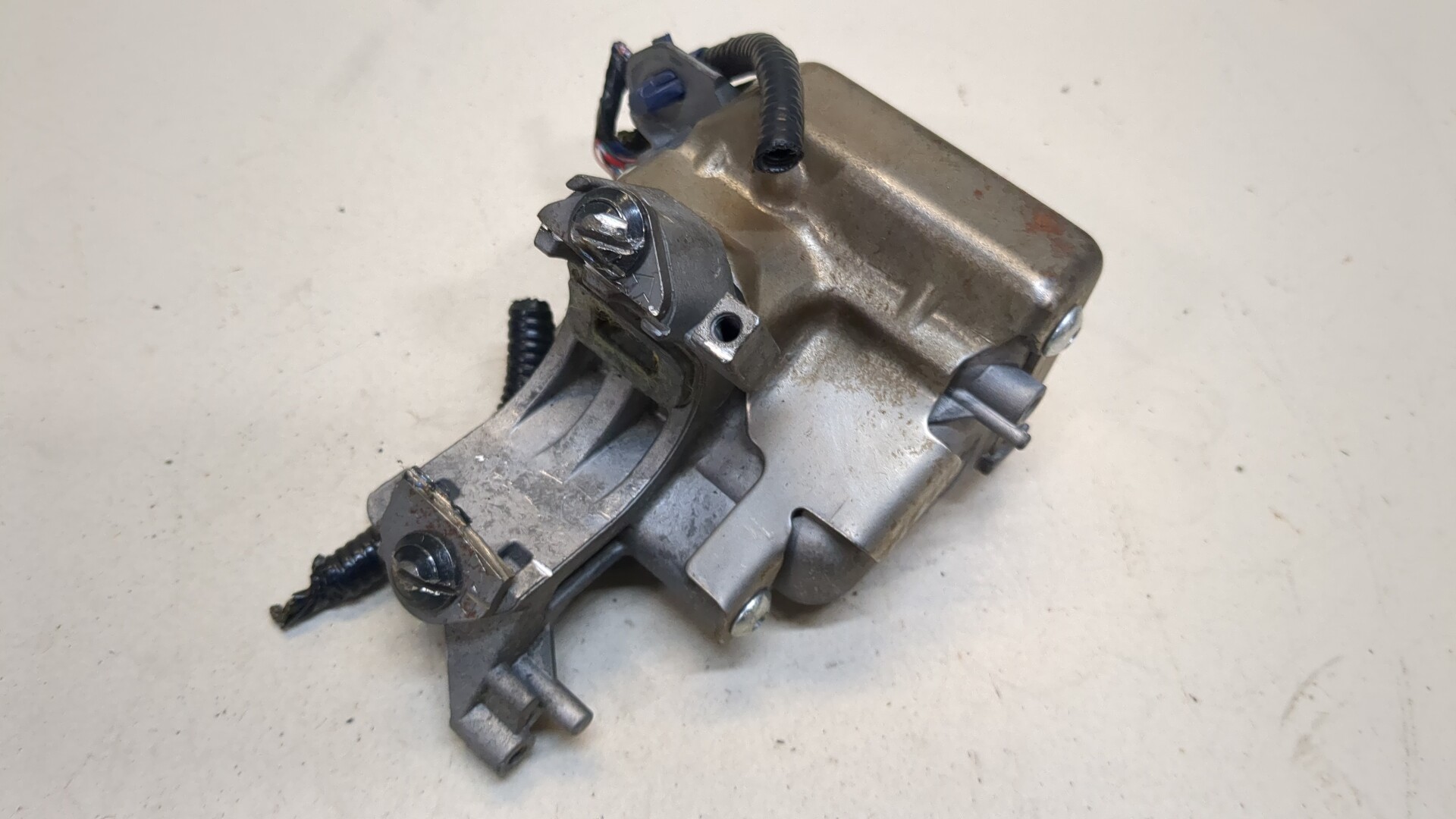 Замок рулевого управления