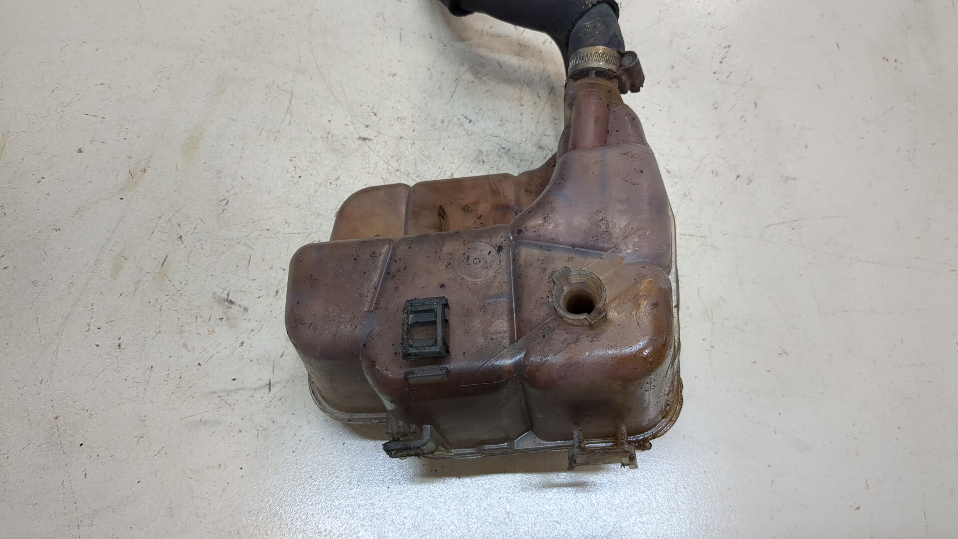 Бачок расширительный