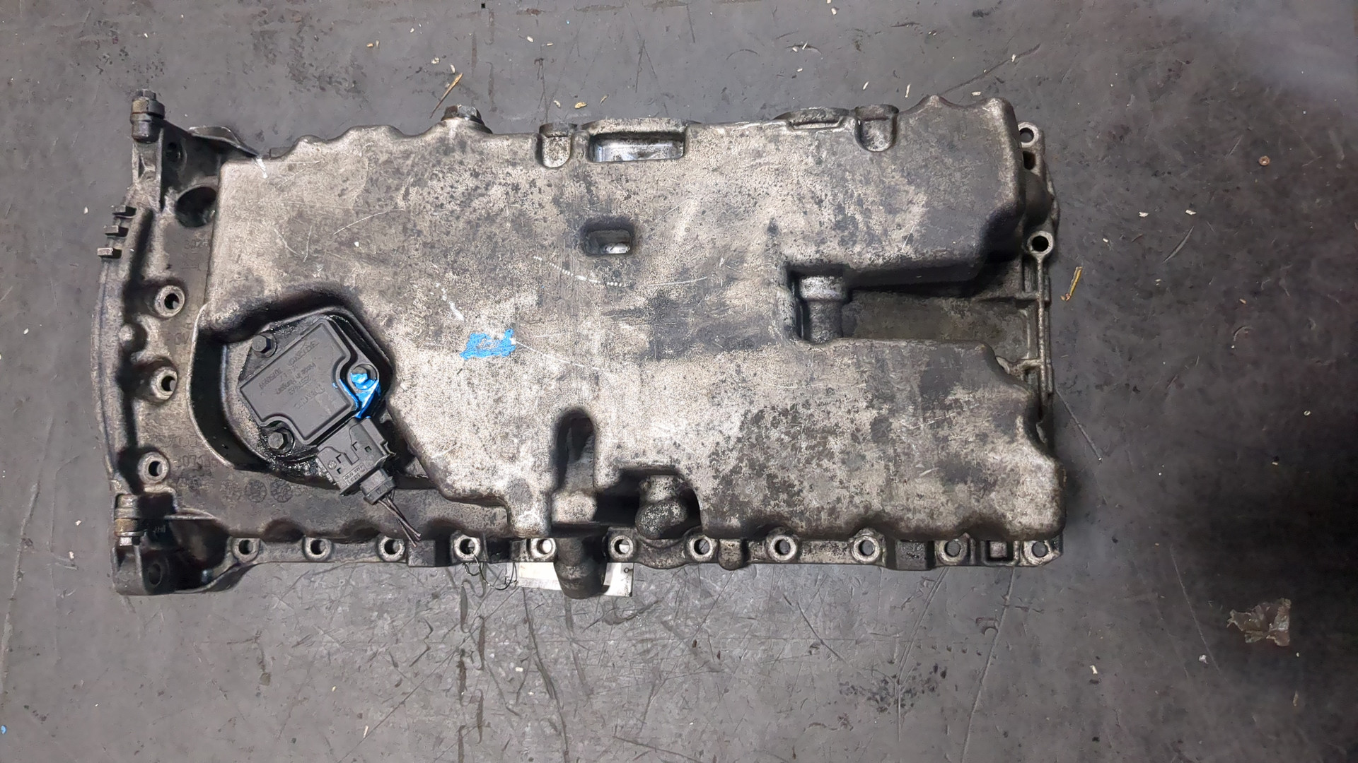 Поддон масляный двигателя (картер)