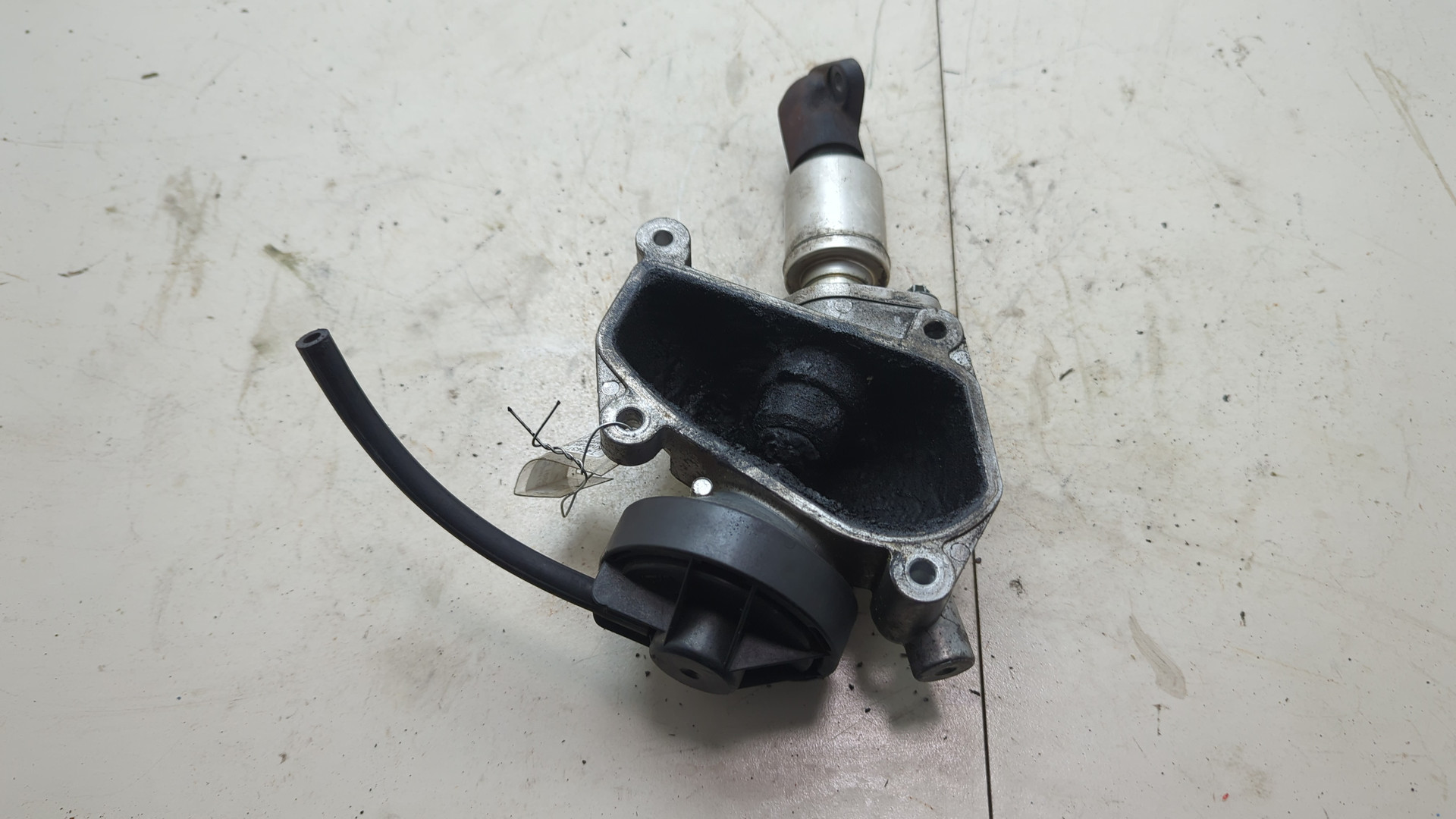 Клапан рециркуляции выхлопных газов (EGR)