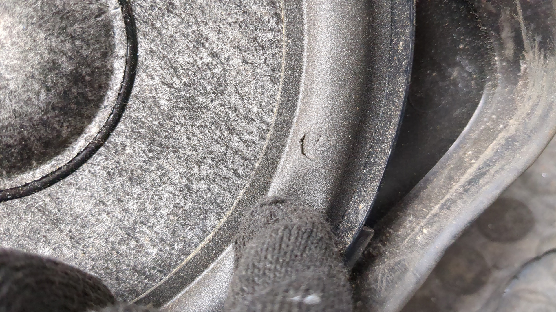 Стеклоподъемник электр. задний левый