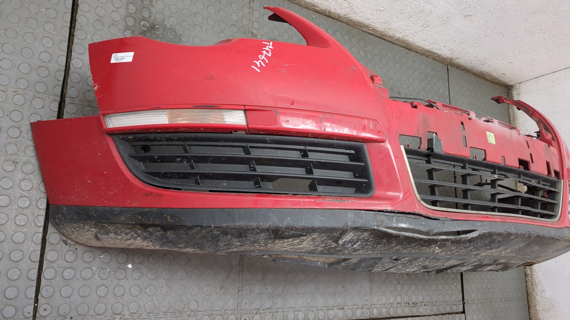 Бампер передний