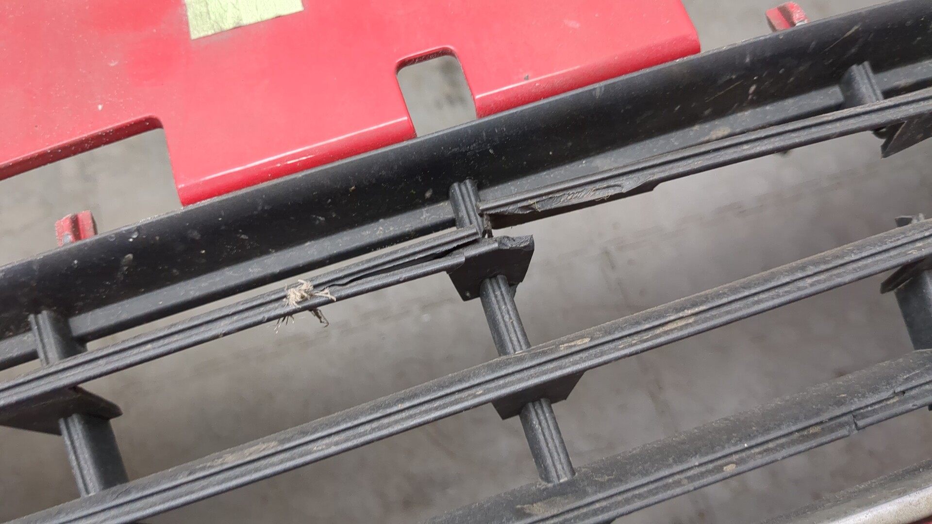 Бампер передний