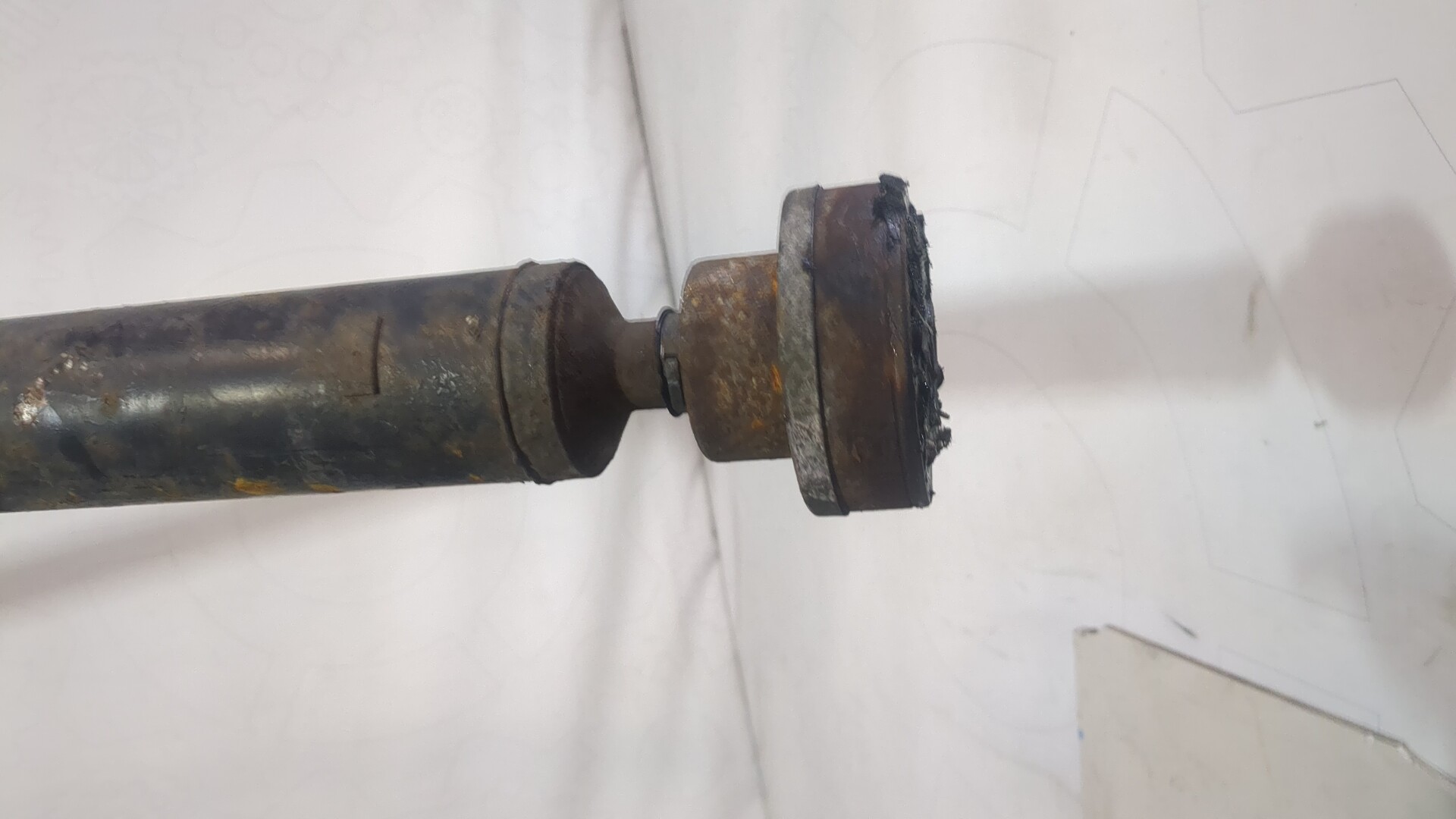 Вал карданный задний