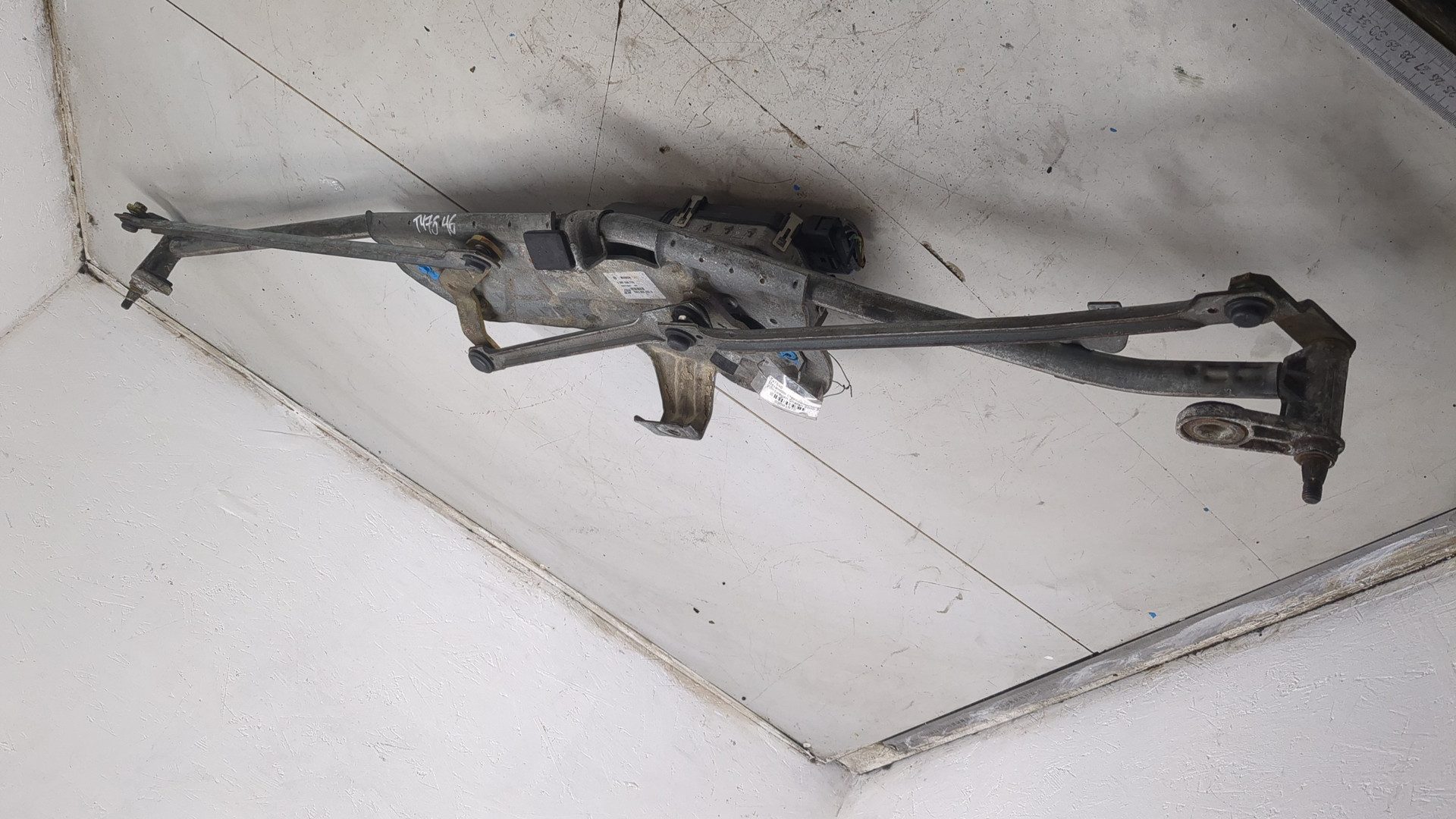 Трапеция стеклоочистителей