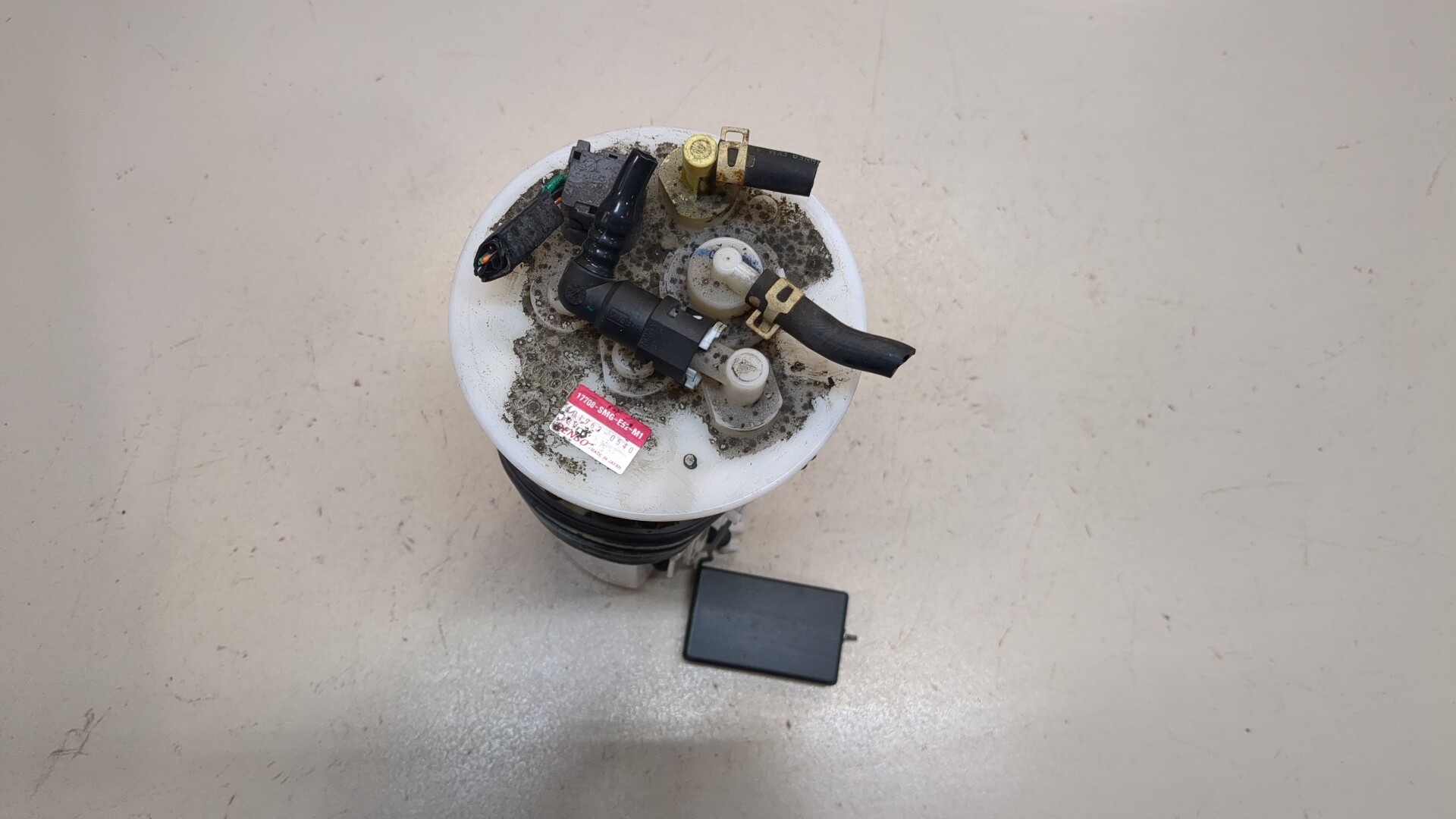 Насос топливный электрический