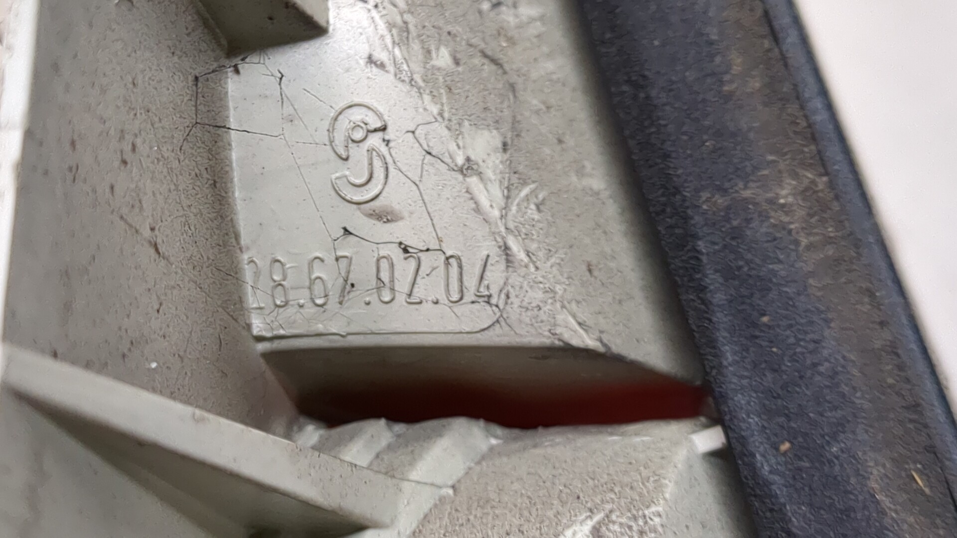 Фонарь задний правый