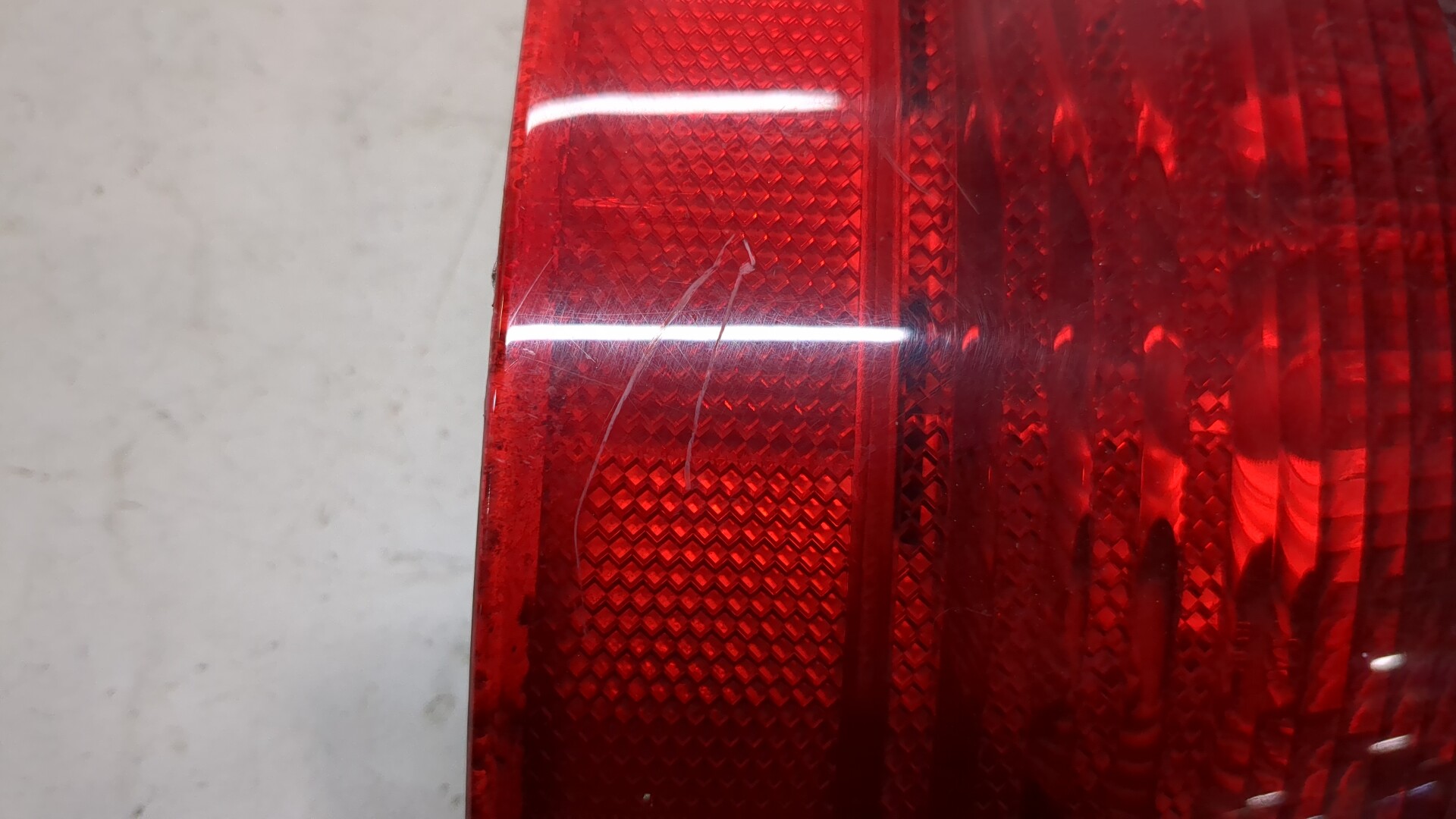 Фонарь задний правый