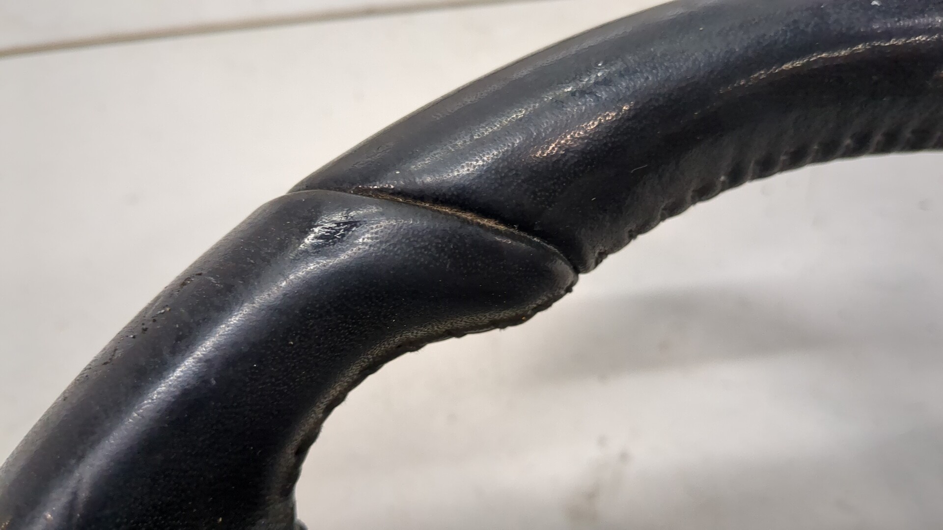 Рулевое колесо (руль)