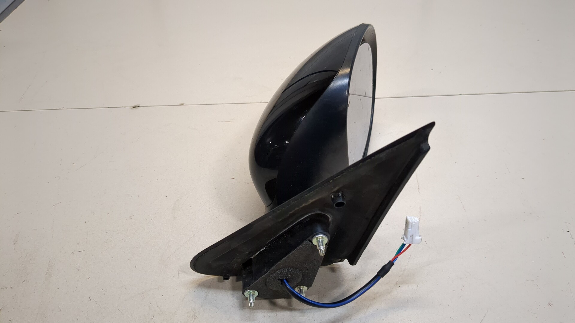 Зеркало правое электрическое