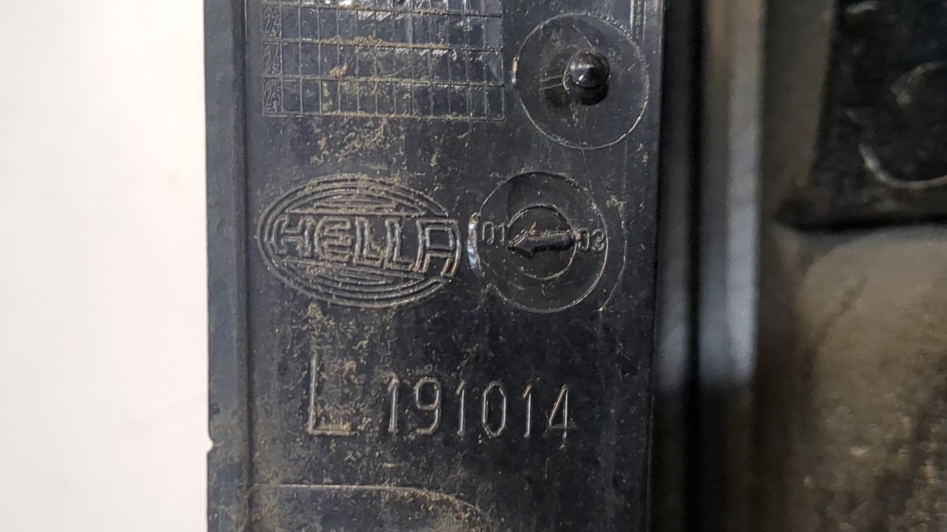 Фонарь задний левый