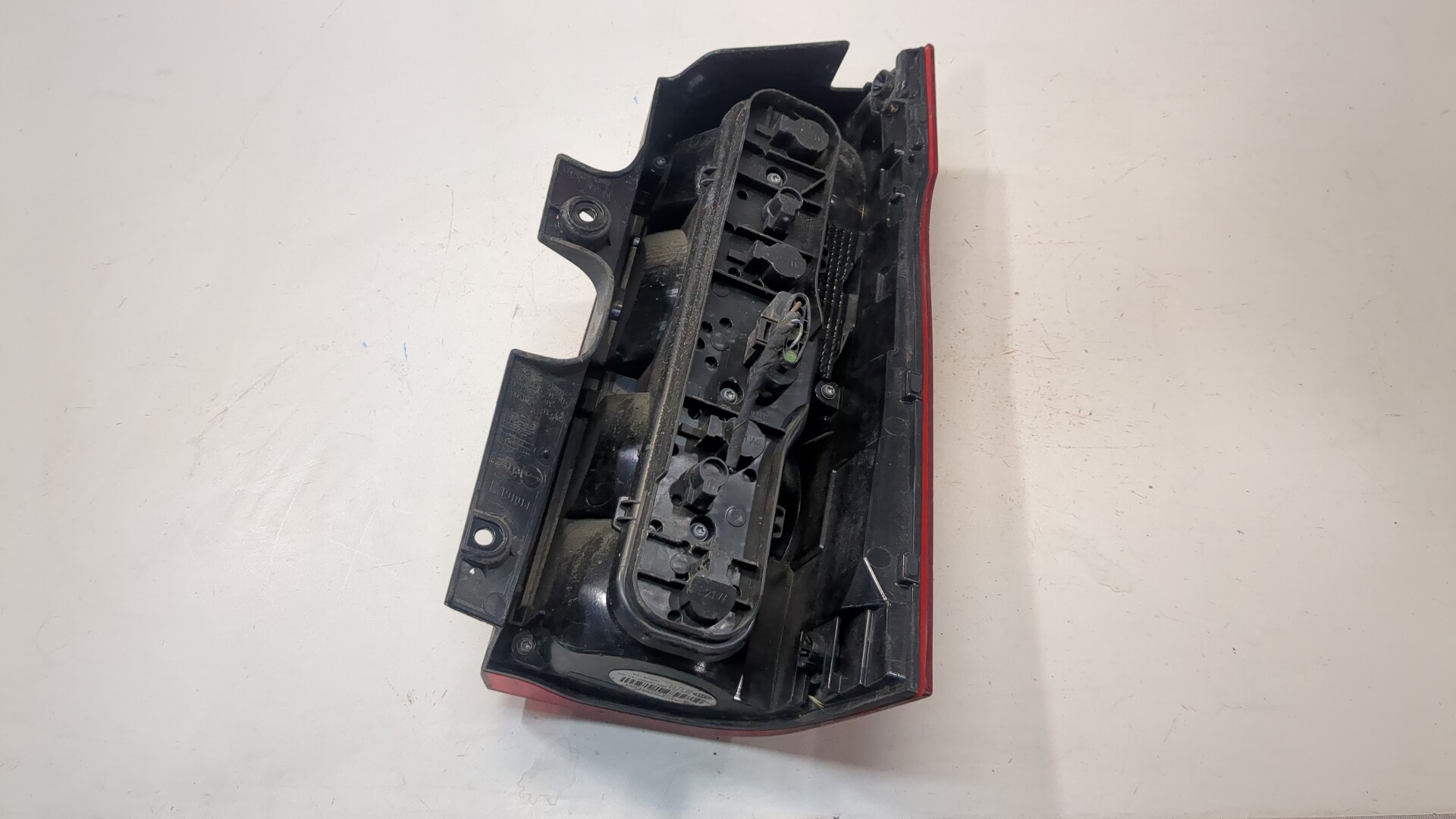 Фонарь задний левый