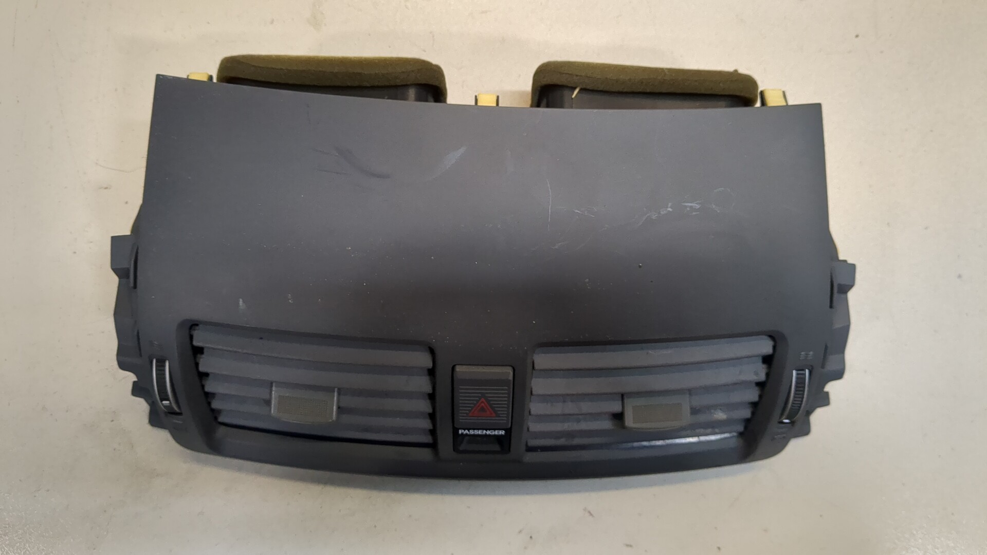 Дефлектор воздушный