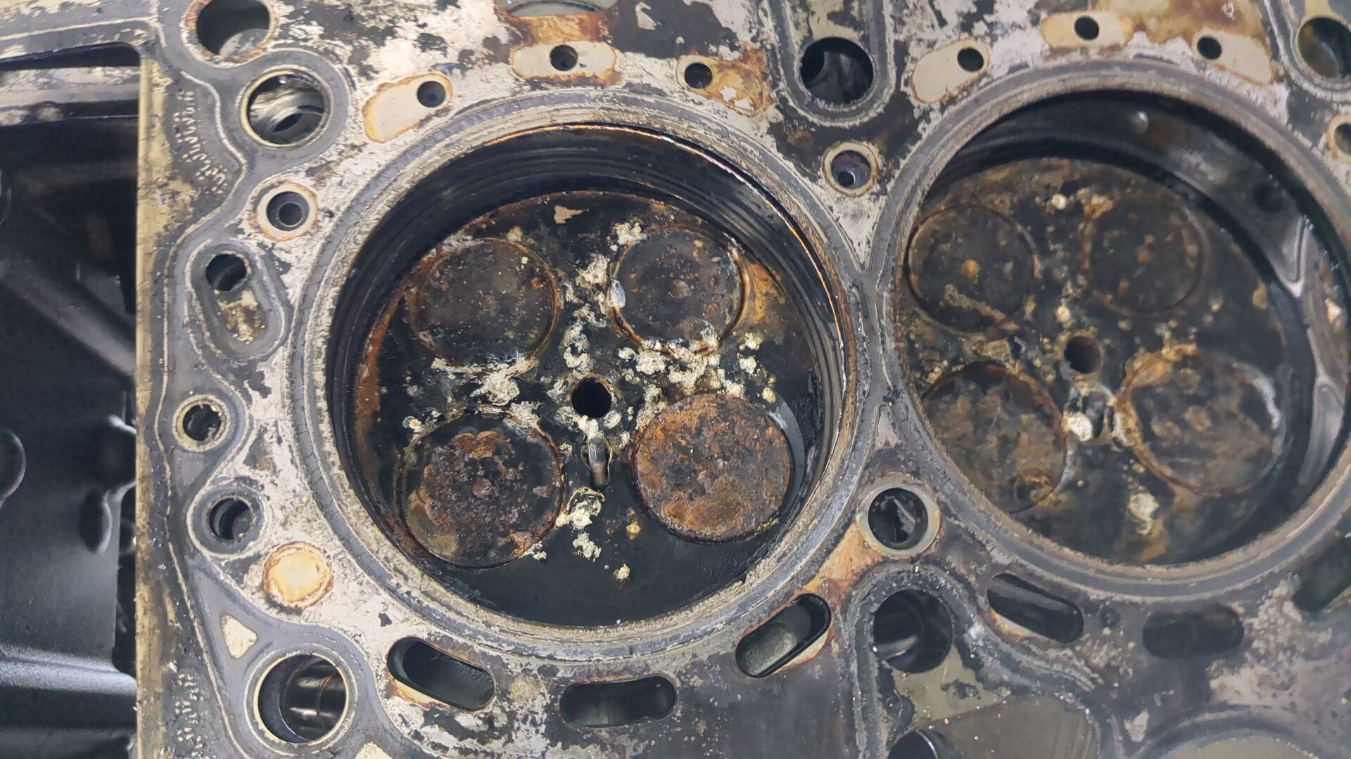 Головка блока цилиндров