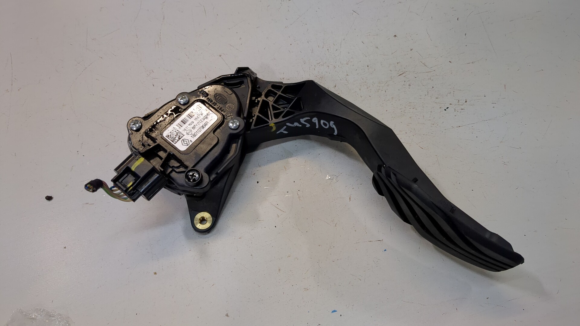 Педаль газа