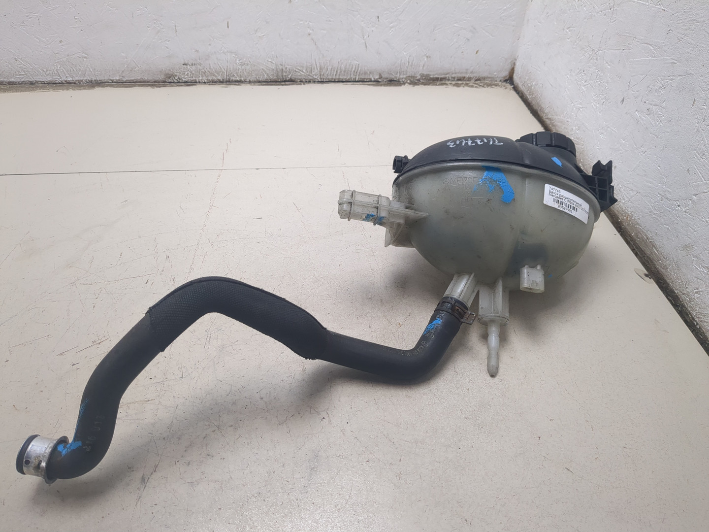 Бачок расширительный