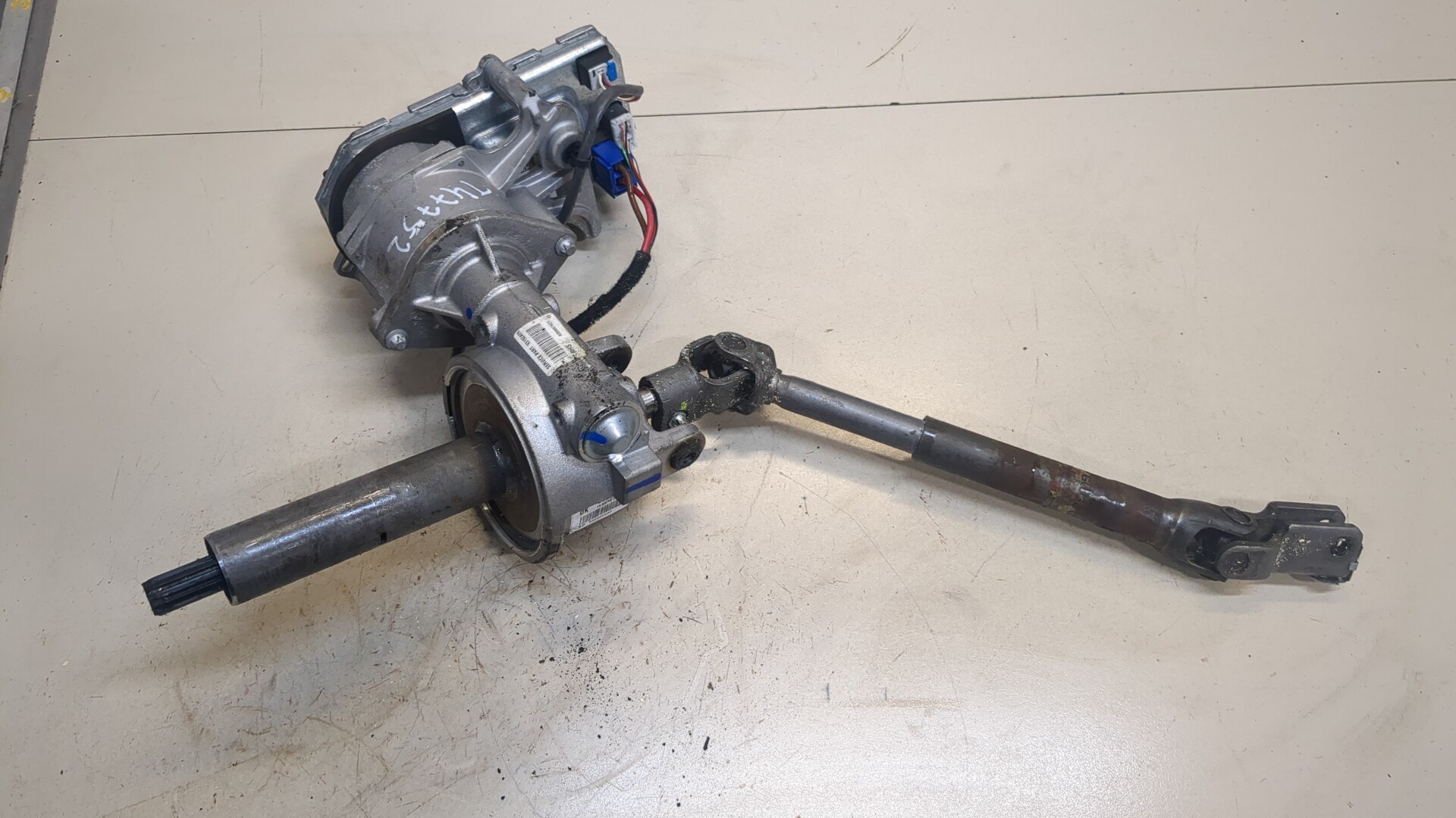 Серводвигатель рулевой рейки