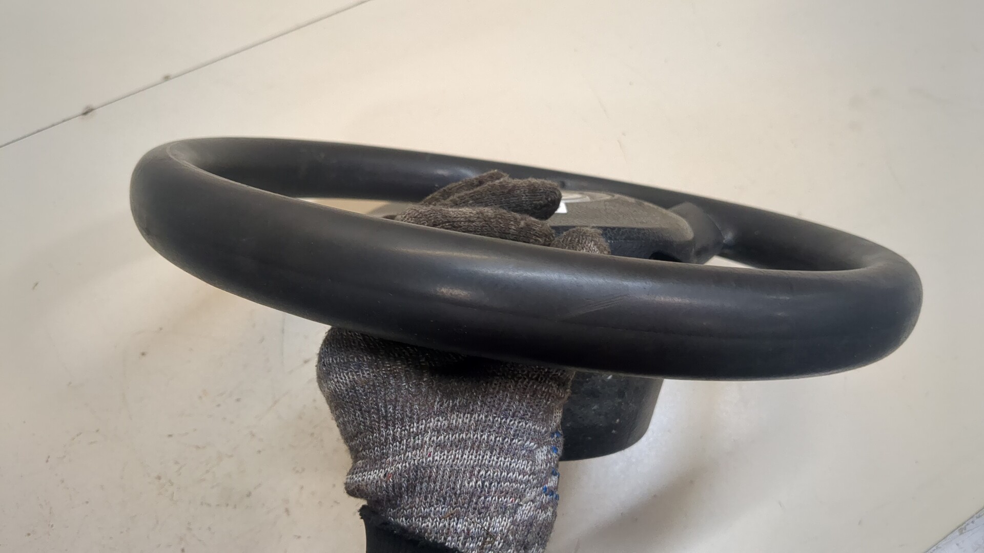 Рулевое колесо (руль)