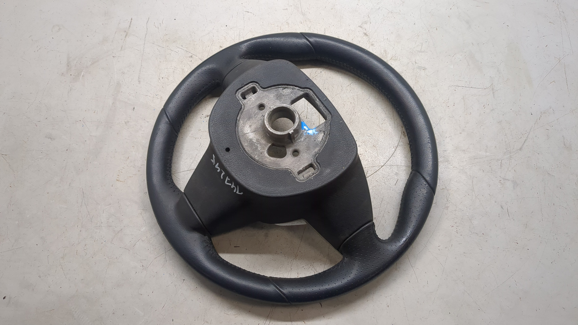 Рулевое колесо (руль)