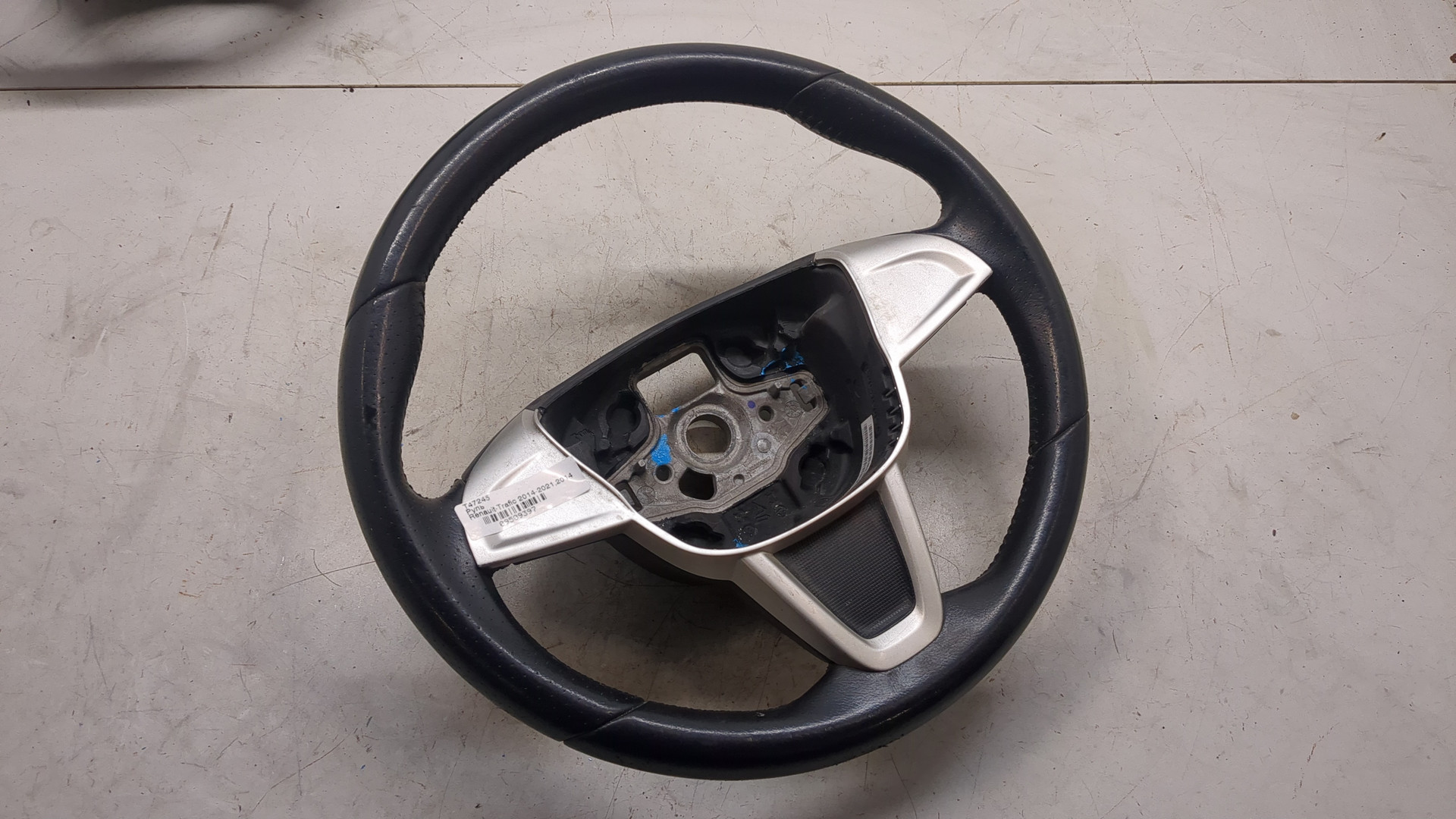 Рулевое колесо (руль)