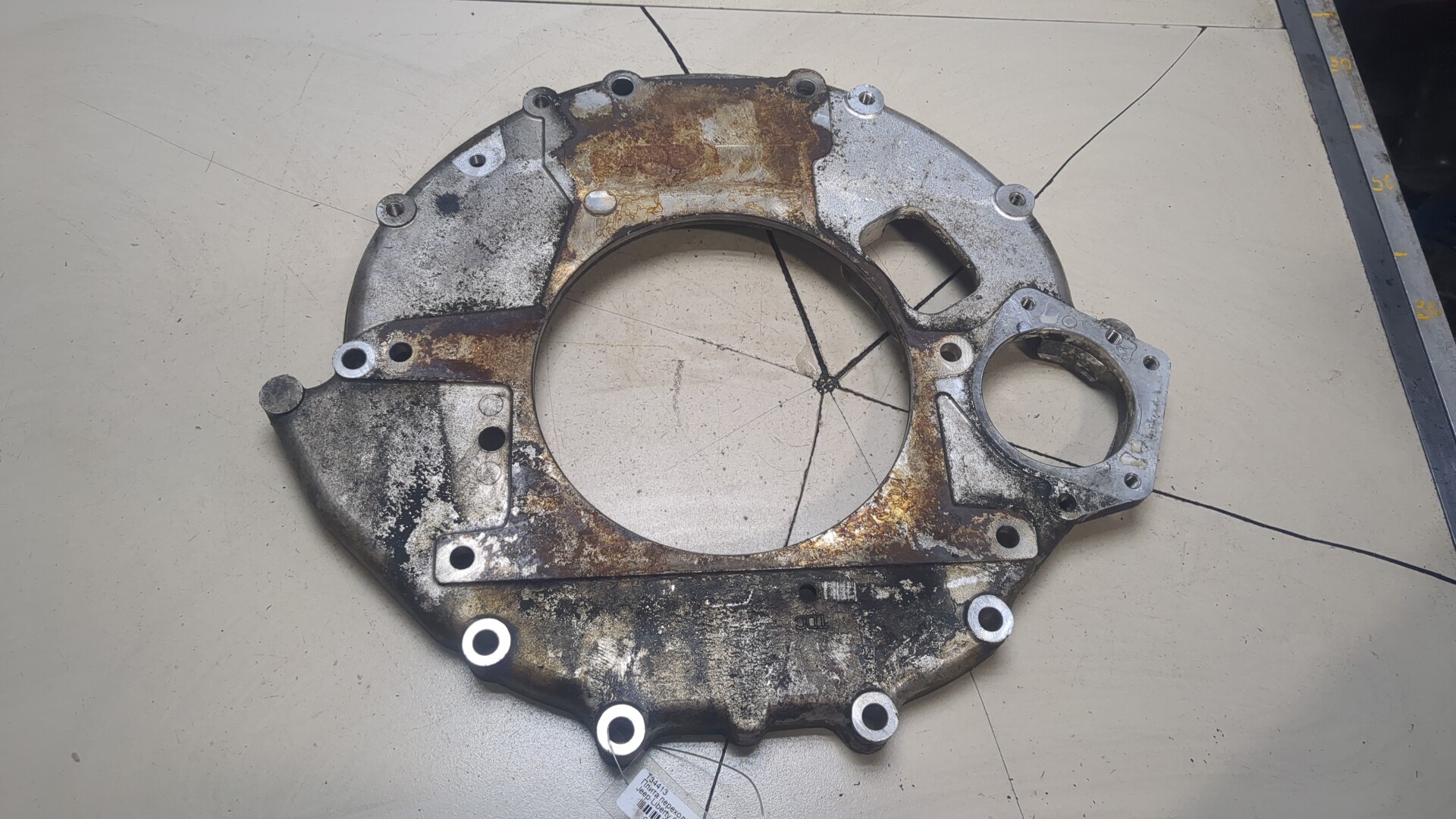 Плита двигателя