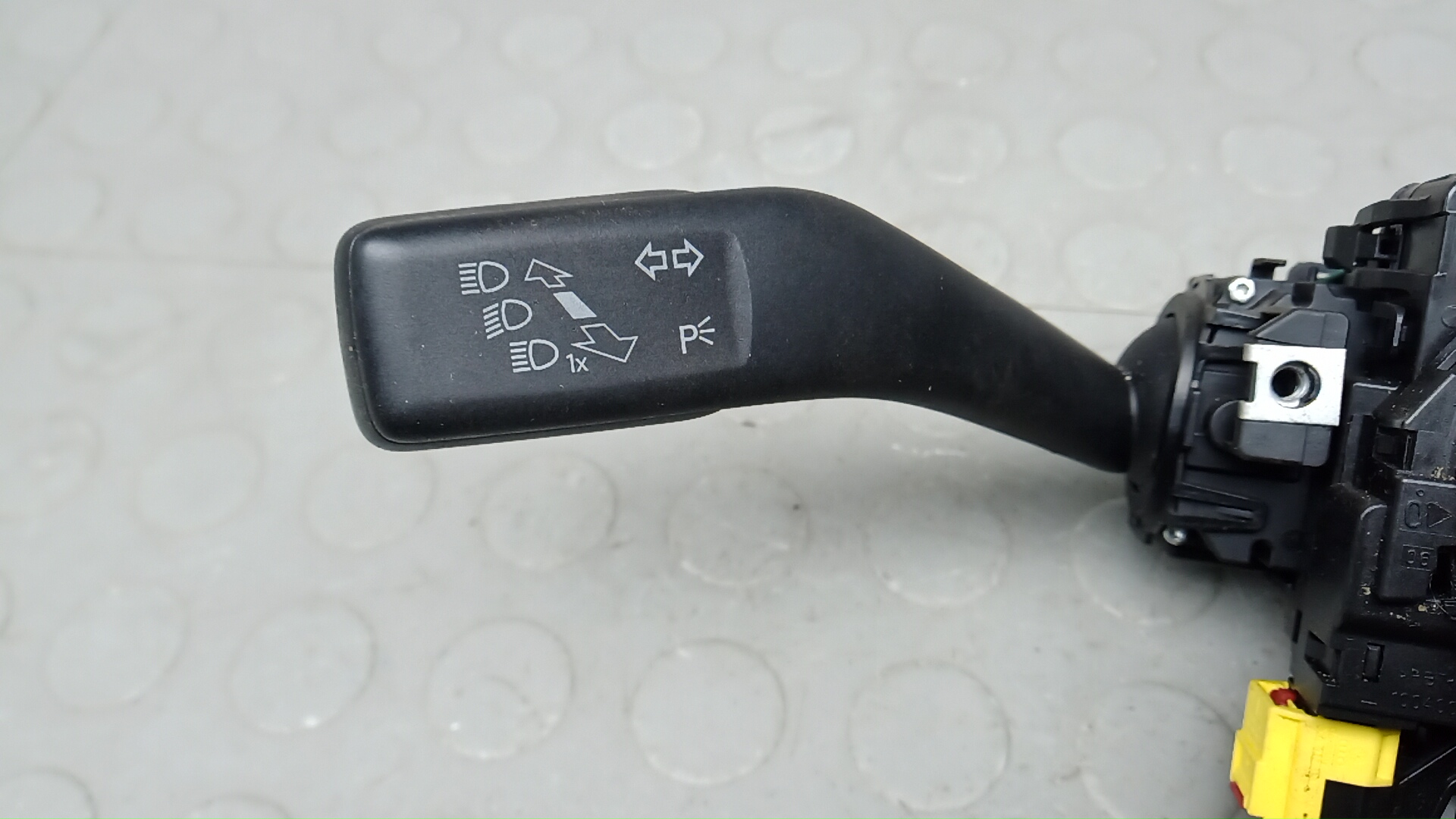 Переключатель подрулевой