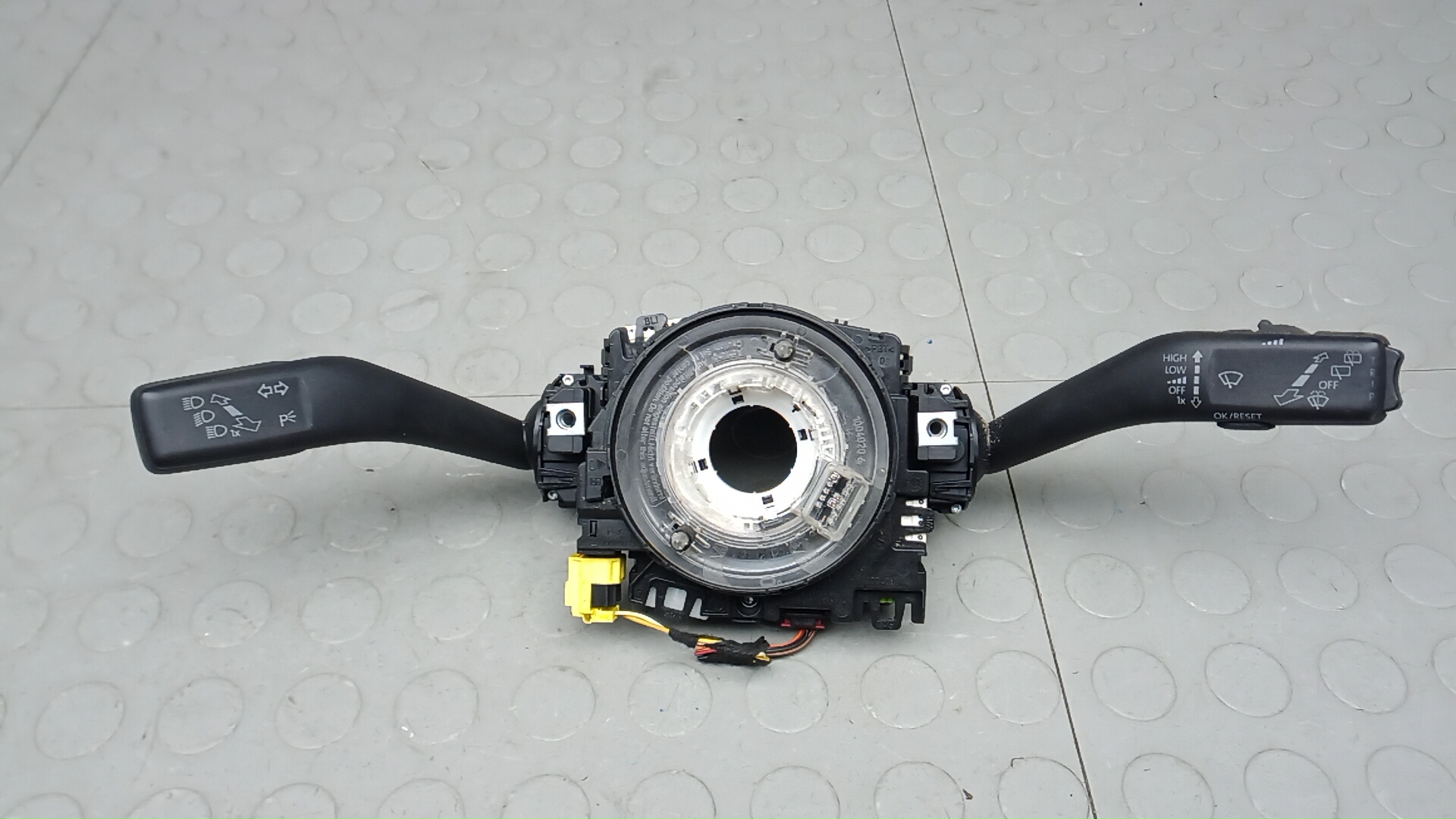 Переключатель подрулевой