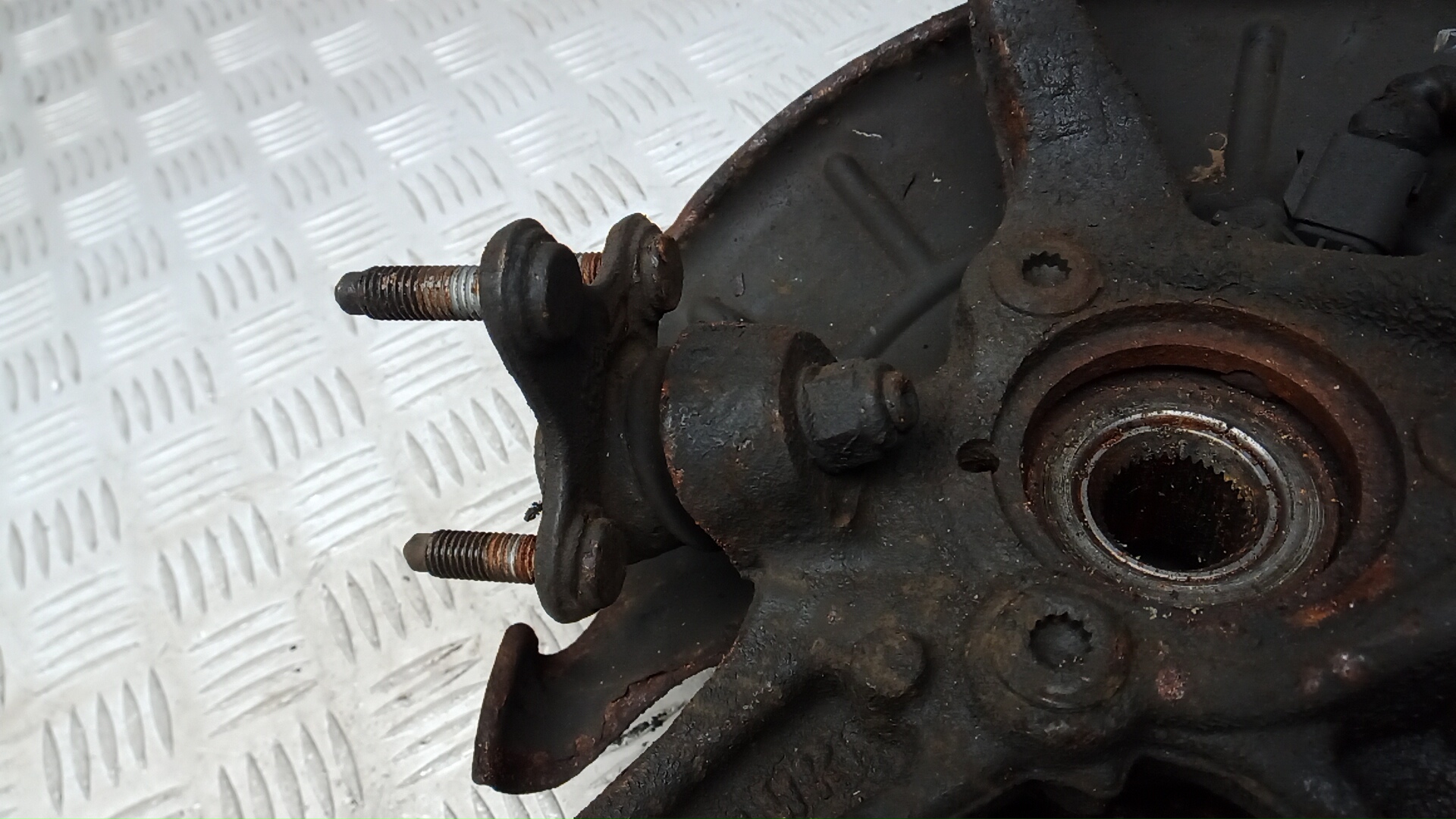 Ступица передняя