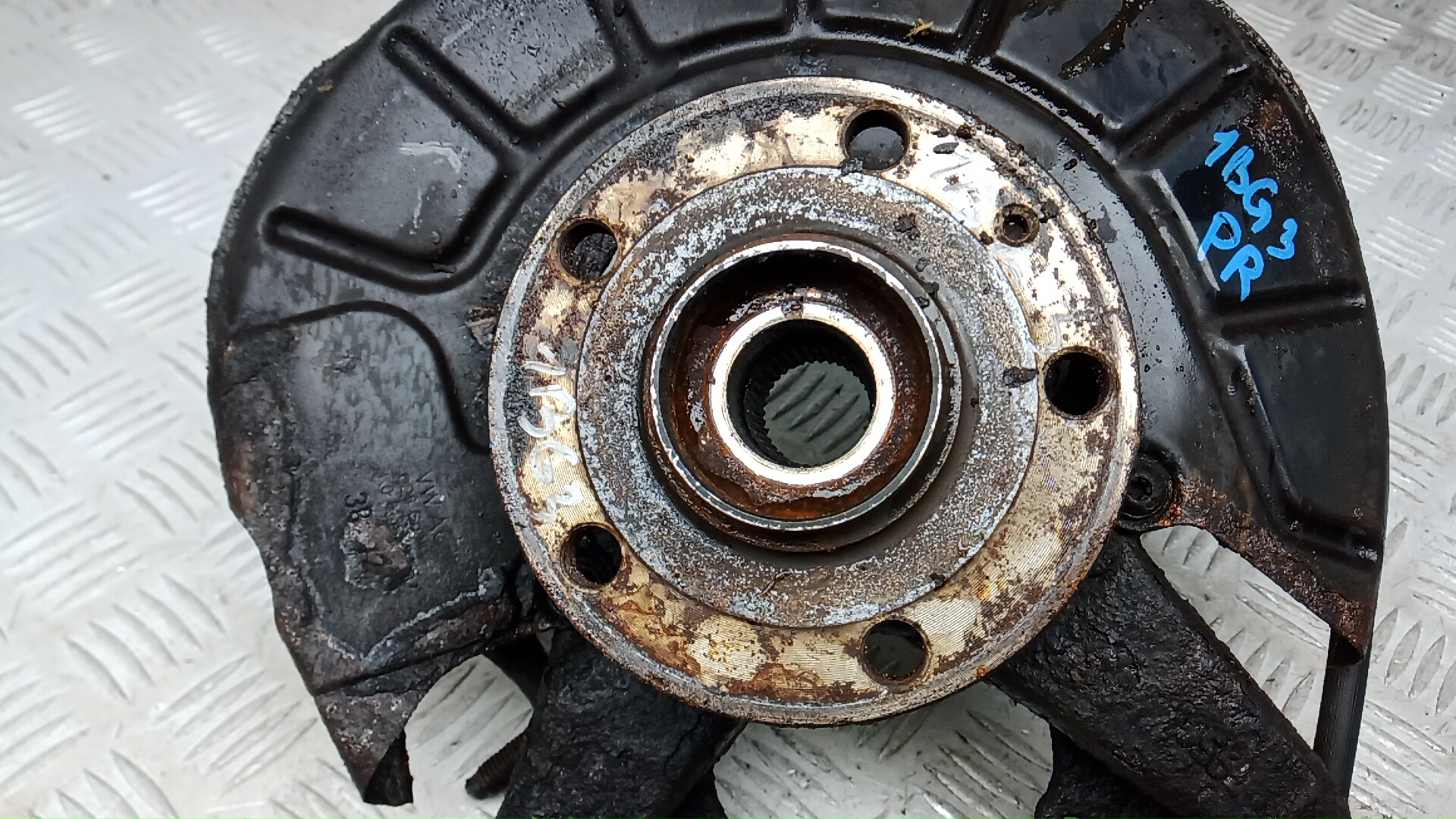 Ступица передняя