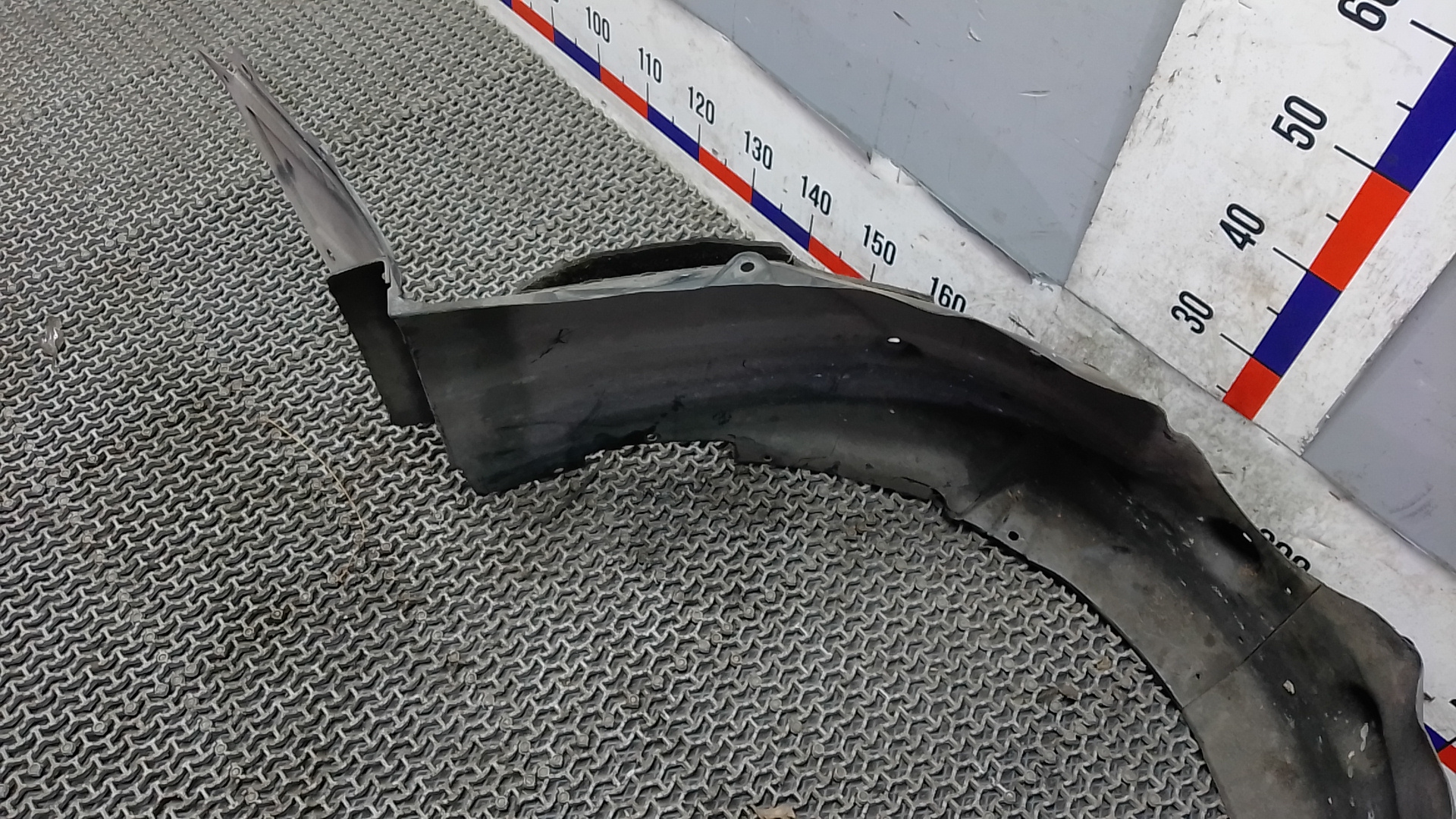 Локер передний правый